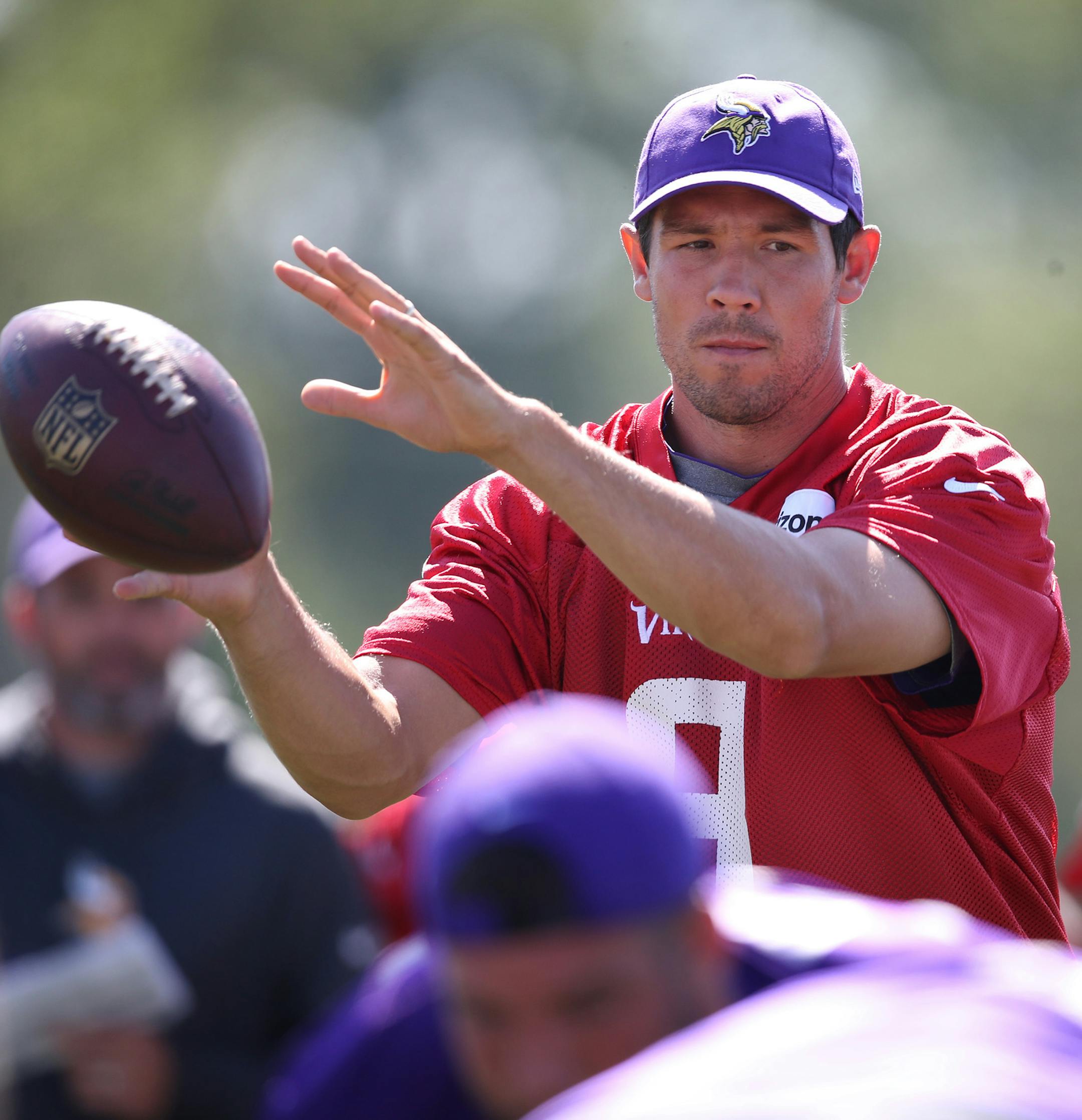 Minnesota Vikings quarterback Sam Bradford (8) took a snap during practice at Minnesota State University Mankato Sunday July 30, 2017 in Mankato , MN. ] JERRY HOLT &#xef; jerry.holt@startribune.com