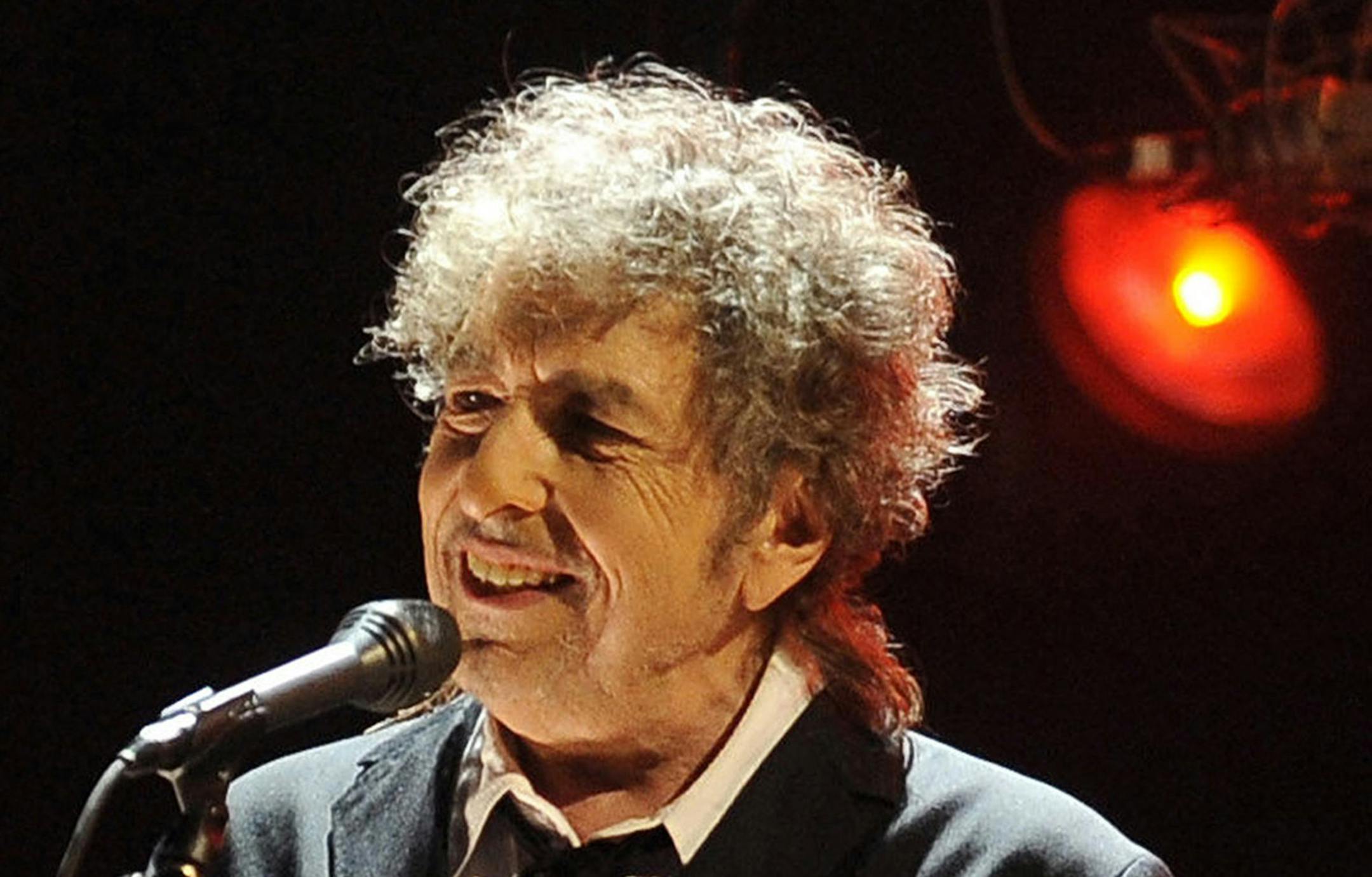 Bob Dylan performs in Los Angeles, Jan. 12, 2012. ORG XMIT: MIN1610131012220022