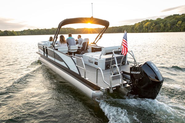 Winnebago Industries agreed to acquire the maker of Barletta Pontoon Boats.