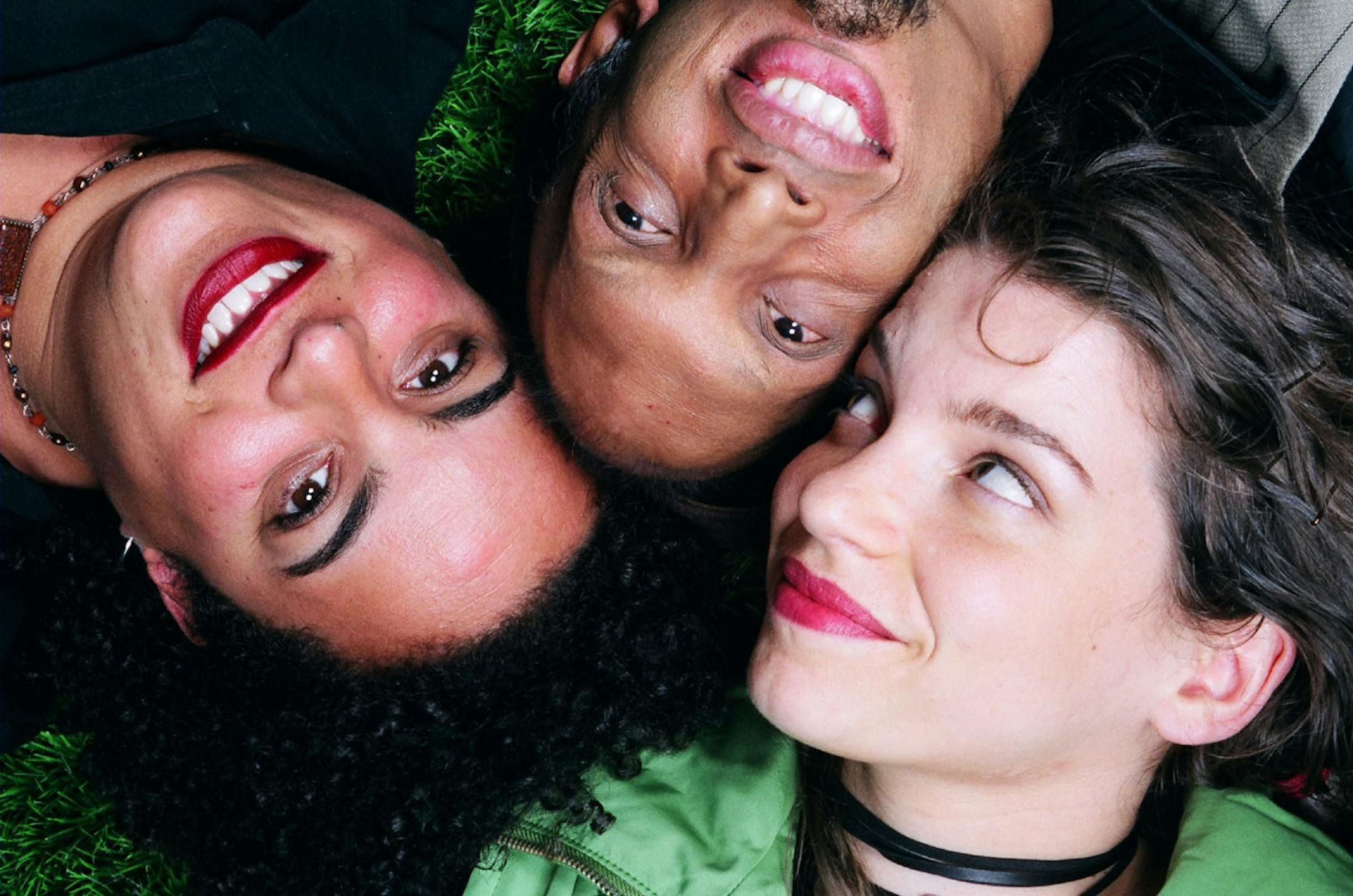 2 Foot Yard: Marika Hughes, Shahzad Ismaily and Carla Kihlstedt.