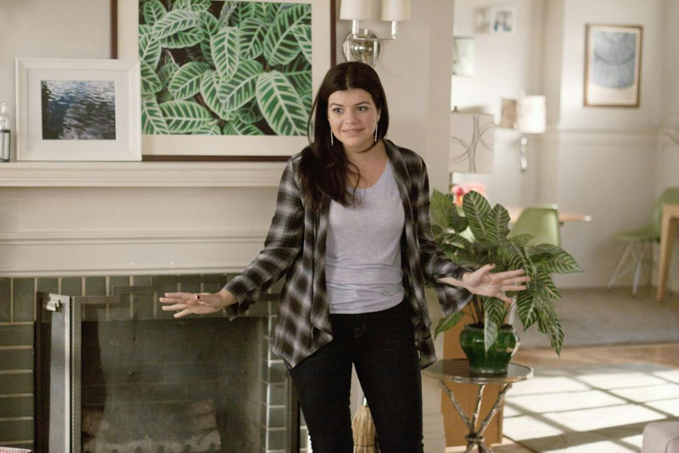 Casey Wilson plays Penny on "Happy Endings."