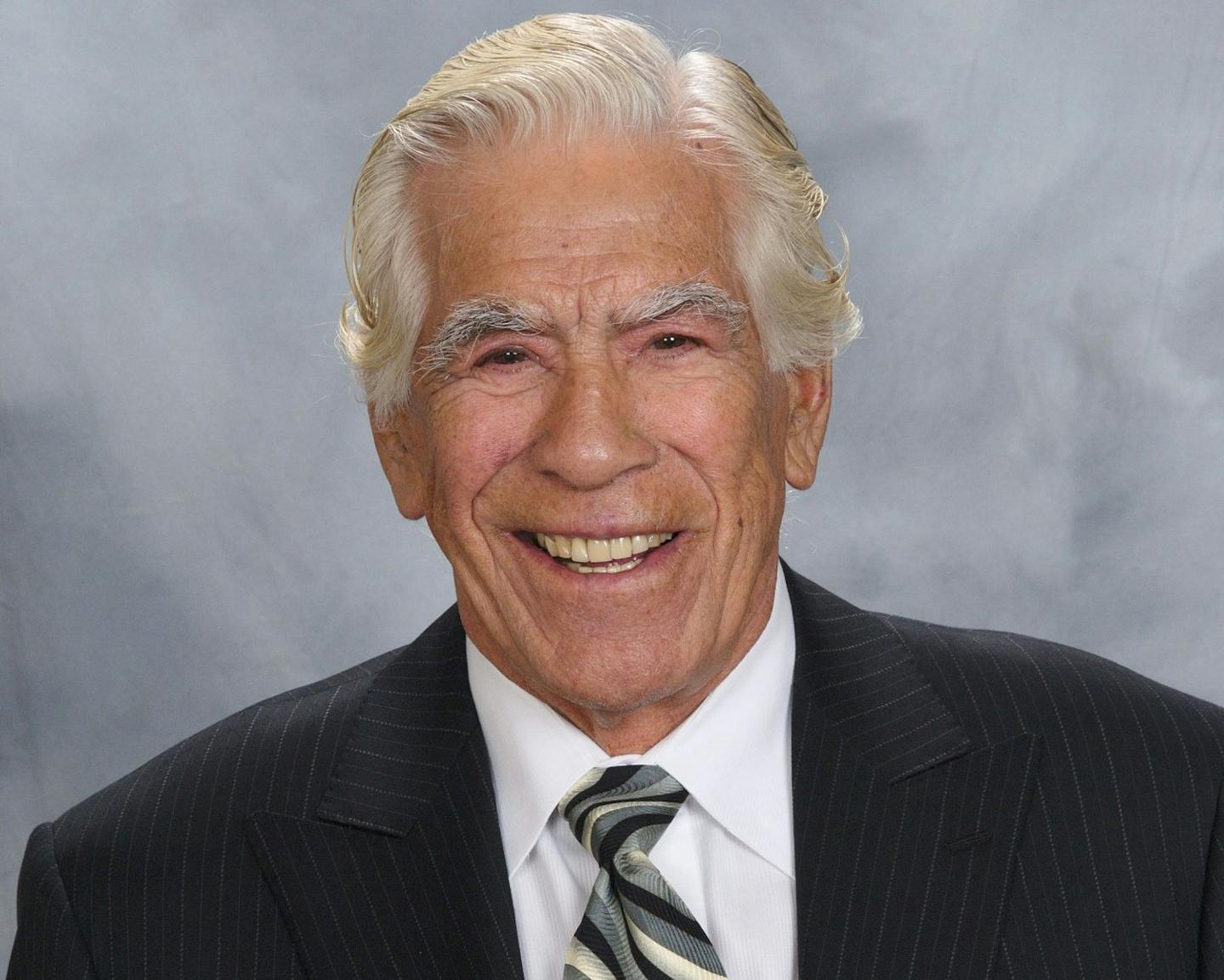 Richard &#x201c;Dick&#x201d; Ames, founder of Burnsville-based Ames Construction, died Wednesday at the age of 89.