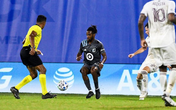 Raheem Edwards went after the ball during Wednesday's match vs. Colorado.