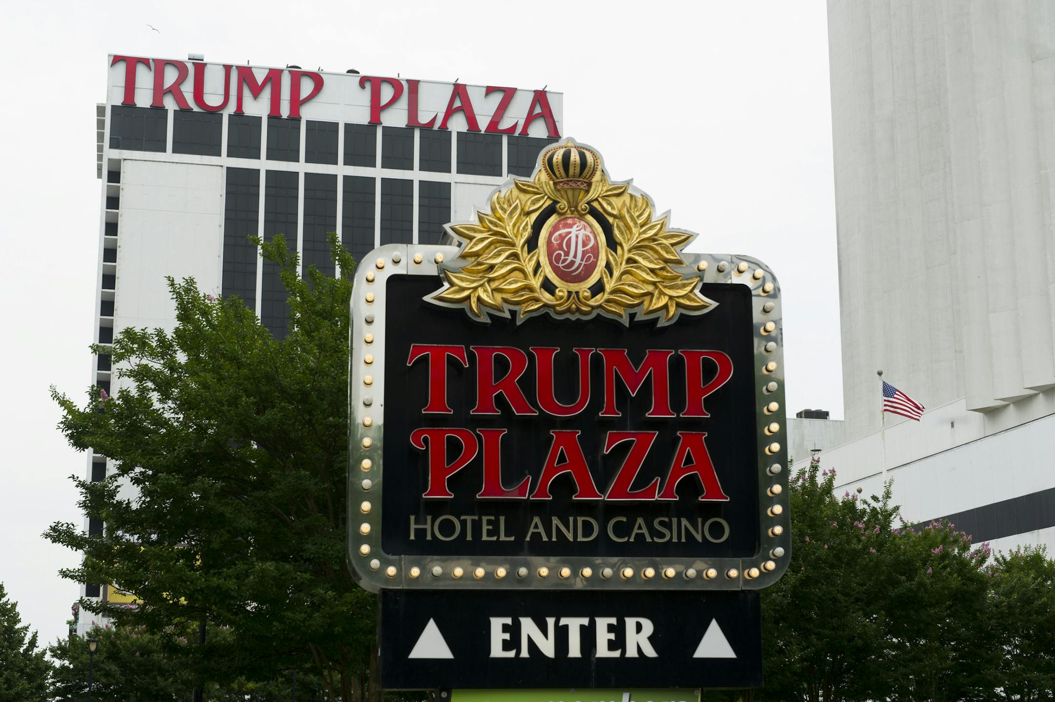FILE — The Trump Plaza Hotel and Casino, which closed in Sept. 2014, in Atlantic City, N.J., July 14, 2014. Trump declared a $916 million loss on his 1995 income tax returns, a tax deduction so substantial it could have allowed him to legally avoid paying any federal income taxes for up to 18 years, records obtained by The New York Times show. (Matt Rainey/The New York Times)