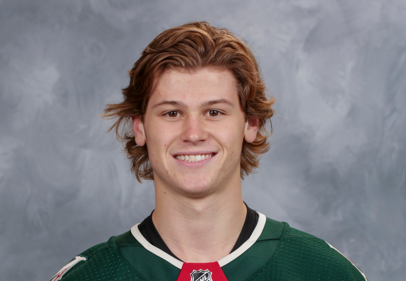 ST. PAUL, MINNESOTA - SEPTEMBER 21: Hunter Haight #43 of the Minnesota Wild poses for his official headshot for the 2022-2023 season on September 21, 2022 at the Tria Practice Rink in St. Paul, Minnesota. (Photo by Andy Clayton-King/NHLI via Getty Images) *** Local Caption *** Hunter Haight ORG XMIT: 775862361