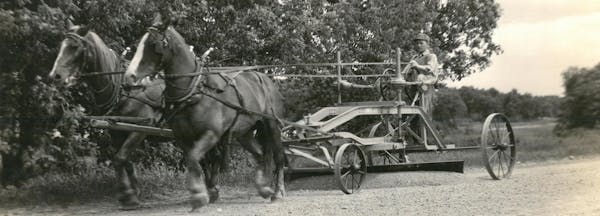 A two-horse team trots down Elwell Grade, now known as Lexington Avenue, in the early 1930s.