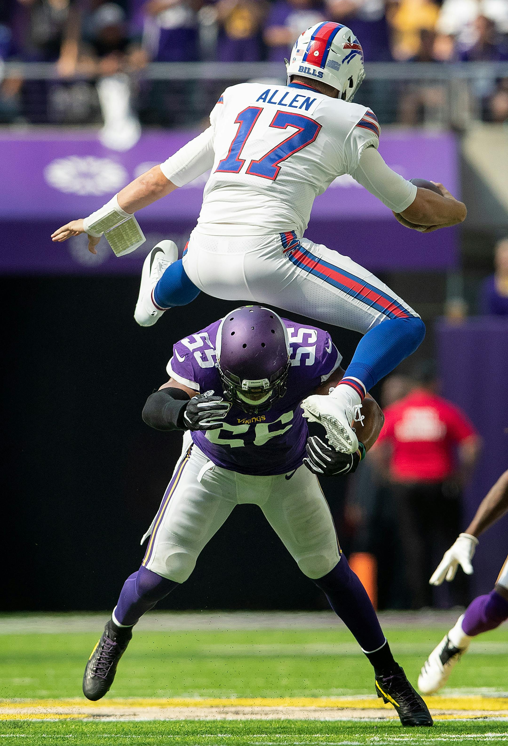 Bills quarterback Josh Allen (17) hurdled Anthony Barr (55) in the first quarter. ] CARLOS GONZALEZ ï cgonzalez@startribune.com ñ September 23, 2018, Minneapolis, MN, US Bank Stadium, NFL, Minnesota Vikings vs Buffalo Bills