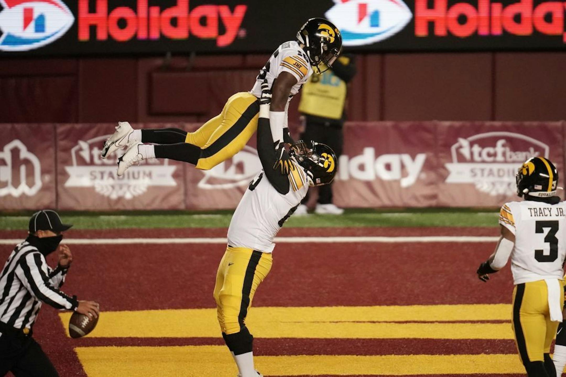 Iowa Hawkeyes running back Tyler Goodson (15) celebrated a second quarter touchdown.