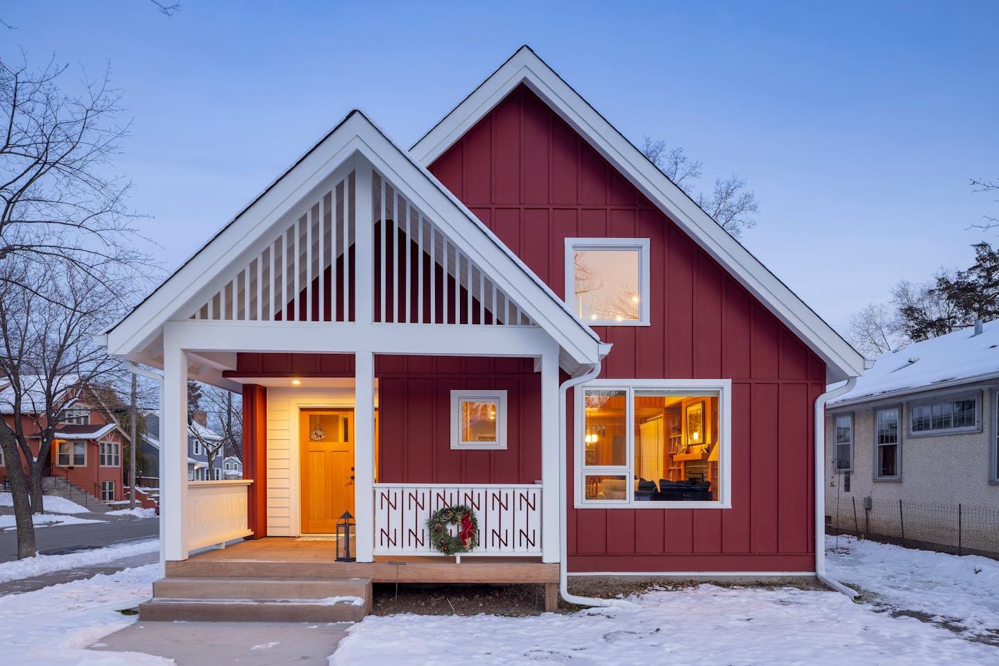 A grandmother wanted to be closer to her grandchildren, so she built a house in south Minneapolis right across the street from them. She wanted a small footprint that kept aging in place — and play spaces for the grandkids — in mind. The result is an energy-efficient house that also gives a nod to the homeowner’s Swedish heritage with a red exterior, decorative railings, richly stained woods and a blue tile fireplace surround. Meanwhile, a skylit loft serves as a playroom for the grandkids in this modern take on traditional Scandinavian design.