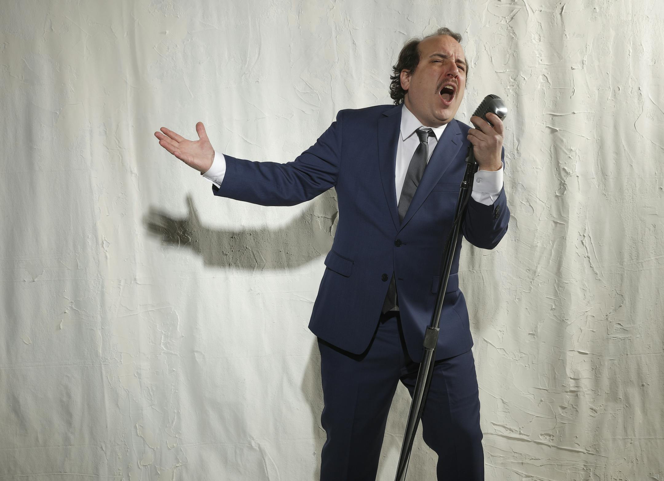 Sean Tillman or Har Mar Superstar Sings Sam Cooke