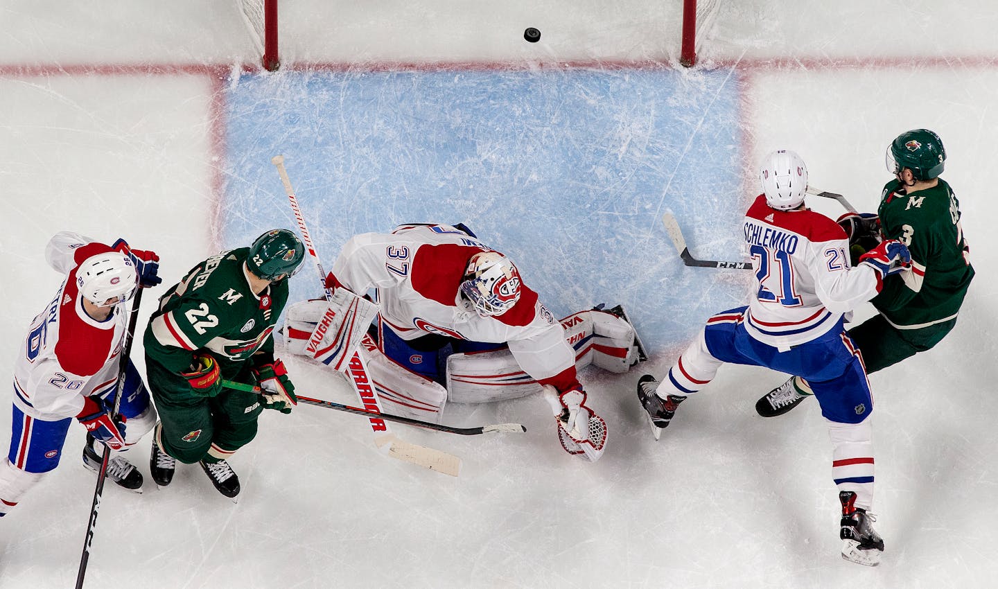 Wild winger Nino Niederreiter (22) stuffed the puck past Montreal goalie Antti Niemi for a goal in the first period of Minnesota's 7-1 shellacking of the Canadiens. ] CARLOS GONZALEZ � cgonzalez@startribune.com � December 11, 2018, St. Paul, MN � Xcel Energy Center, NHL, Hockey, Minnesota Wild vs. Montreal Canadiens