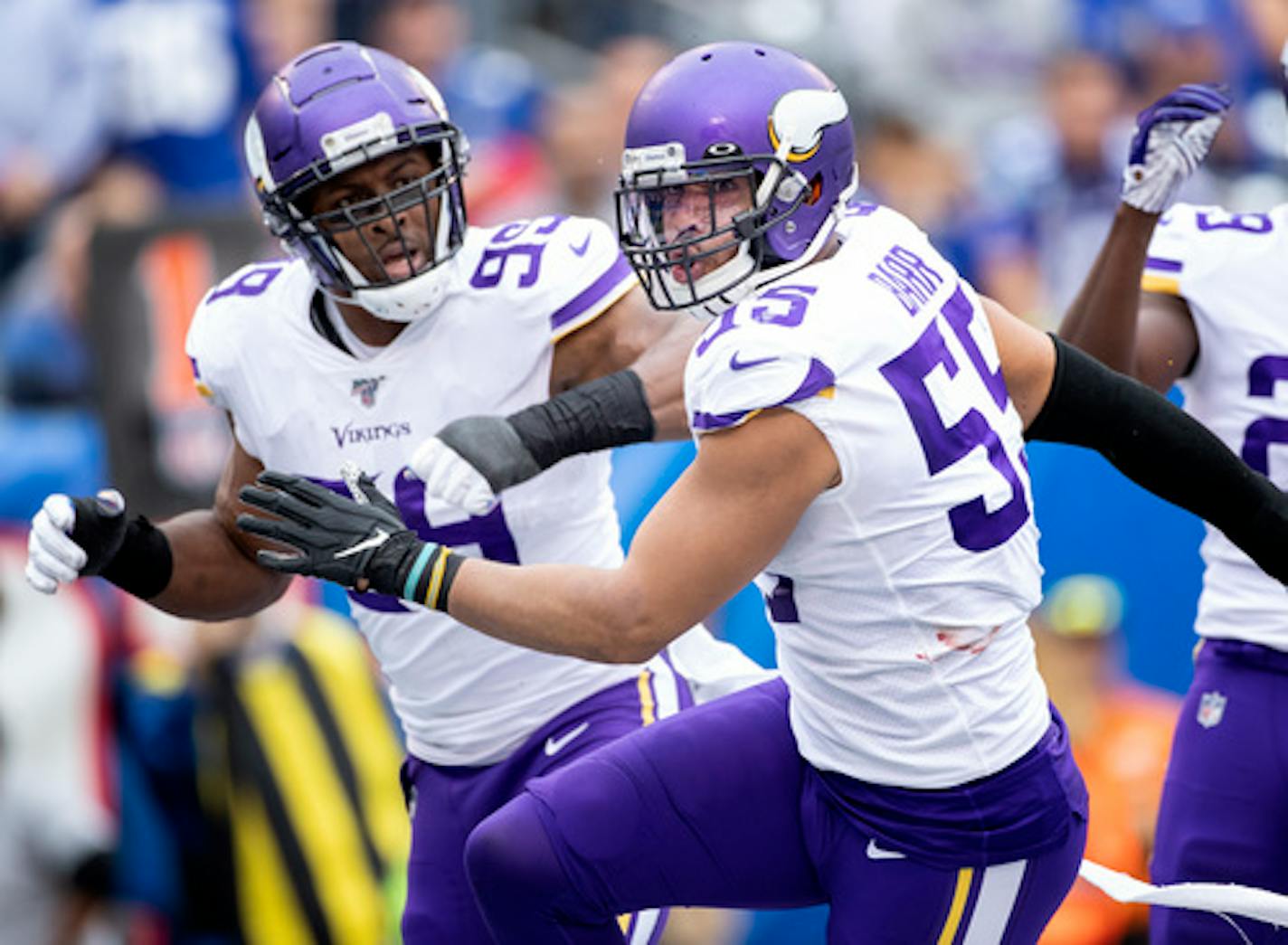 Minnesota Vikings linebacker Anthony Barr (55) celebrated after recording a safety in the second quarter.