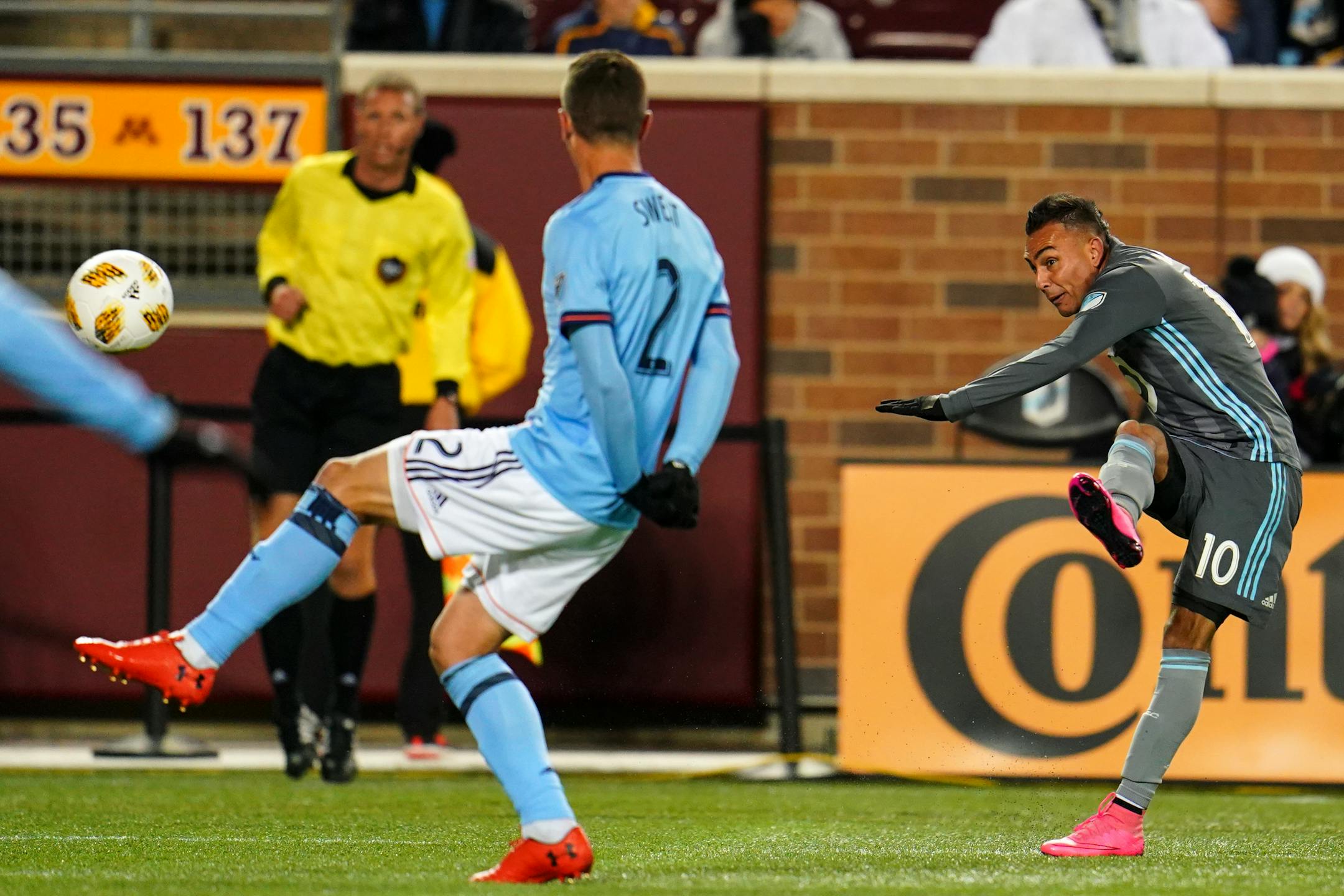 Minnesota United midfielder Miguel Ibarra made an assist to forward Angelo Rodriguez for a goal in the first half