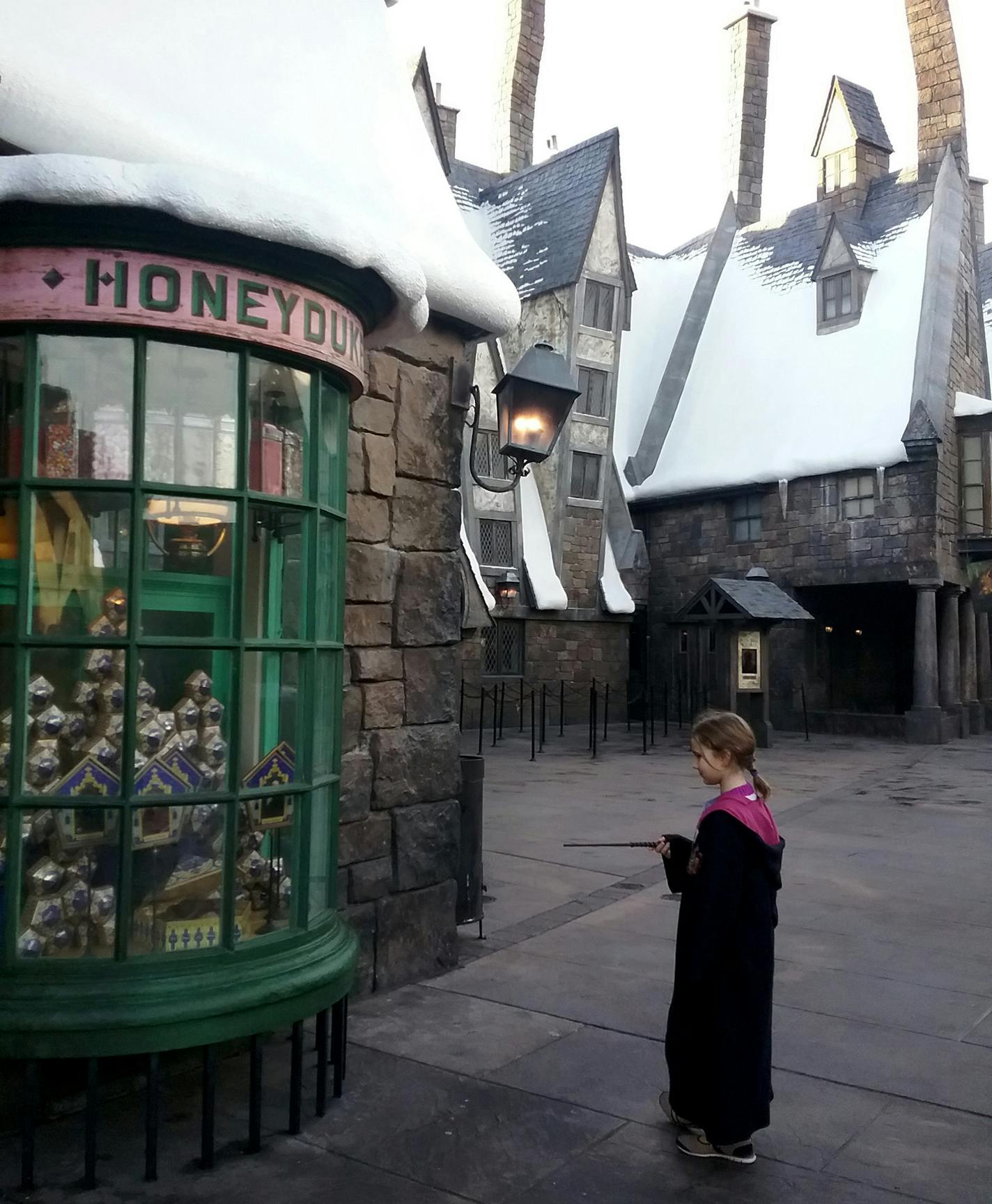 A young wizard tries her wand at The Wizarding World of Harry Potter. By Frank Bures, special to the Star Tribune