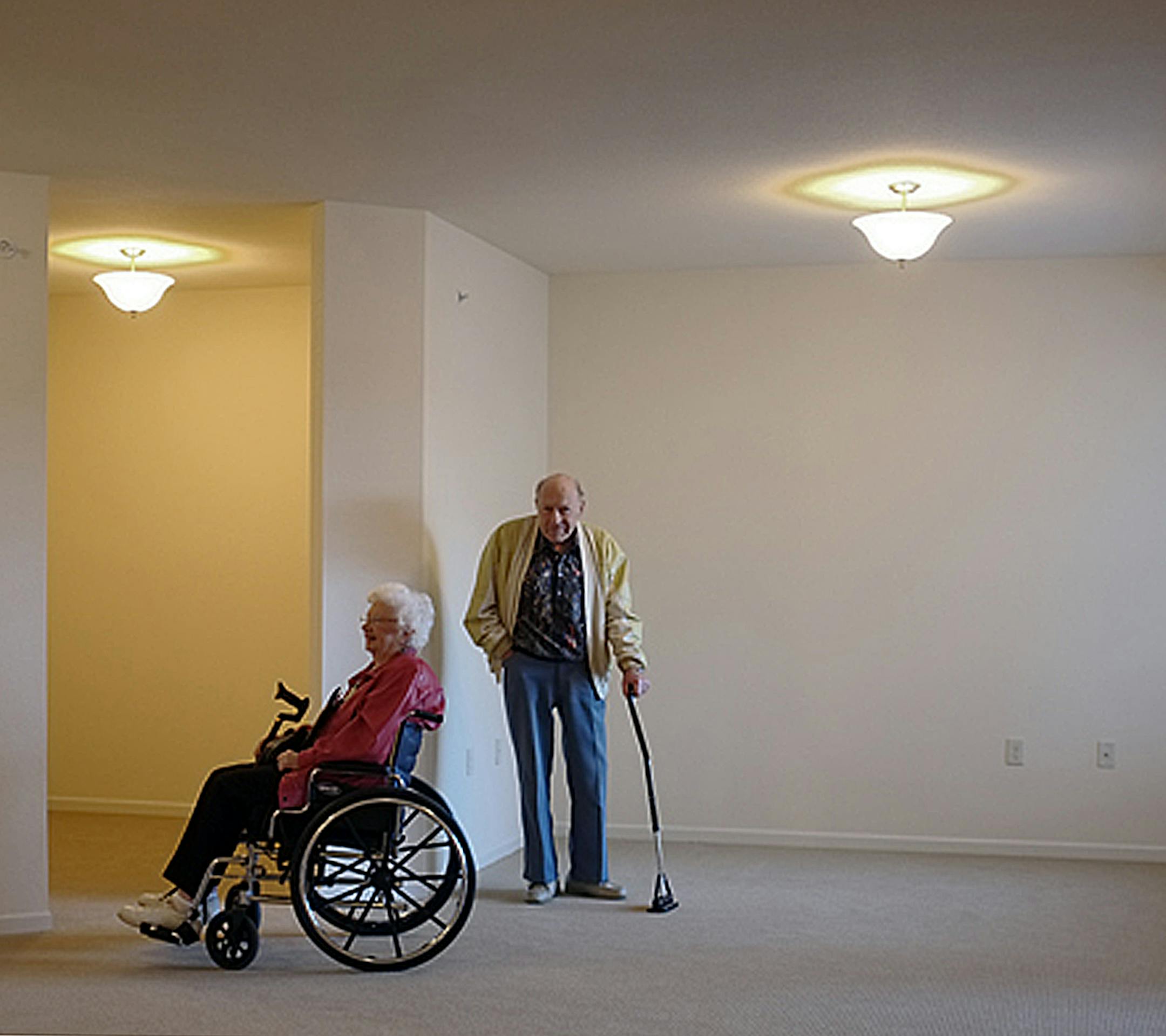 Minneapolis photographer Terry Gydesen has been chronicling her parents as they deal with issues of aging, including moving from their home of 30 years to an assisted living facility. Lou Gydesen can recall the day, more than 70 years ago, that he met Darlene. They were working together at Patsy Motors and during a meeting Darlene came in, looking for a seat at the table. &#x201a;&#xc4;&#xfa;Sit next to me,&#x201a;&#xc4;&#xf9; Lou said. He smiles. &#x201a;&#xc4;&#xfa;I haven&#x201a;&#xc4;&#xf4;t