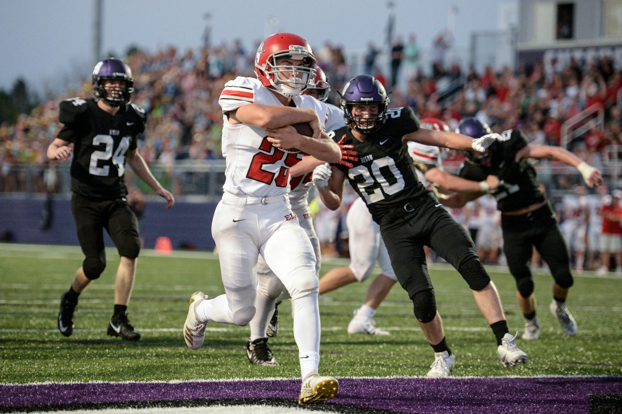 Elk River running back Carter Otto [AARON LAVINSKY aaron.lavinsky@startribune.com]