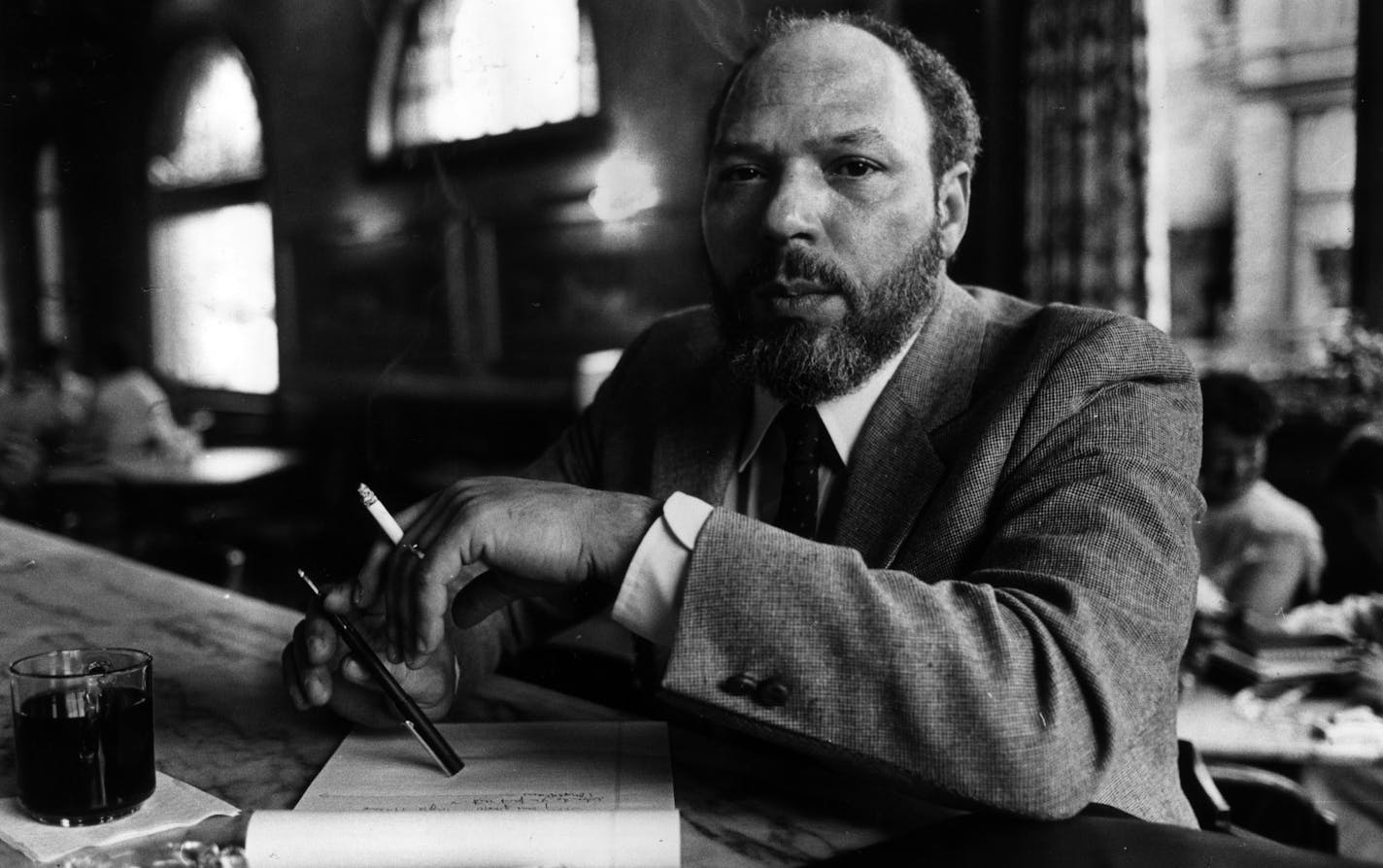 Playwright August Wilson phoographed at the bar of W.A Frost, a restaurant on Selby Av in St Paul, where he chain smoked cigarettes while working on his plays when he lived in St. Paul. ( taken shortly before he was awarded the Pulitzer prize)