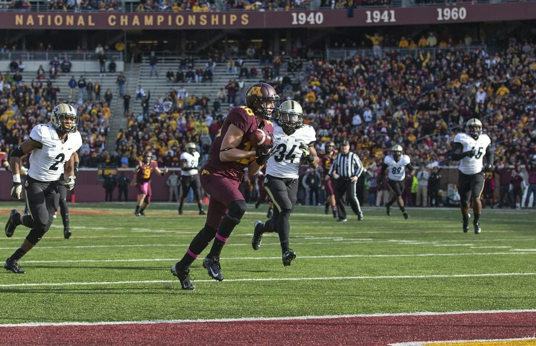 Minnesota wide receiver Derrick Engel