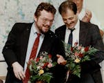 April 12, 1990: Star Tribune reporters Lou Kilzer and Chris Ison were presented with flowers after it was announced that they had won the Pulitzer Pri