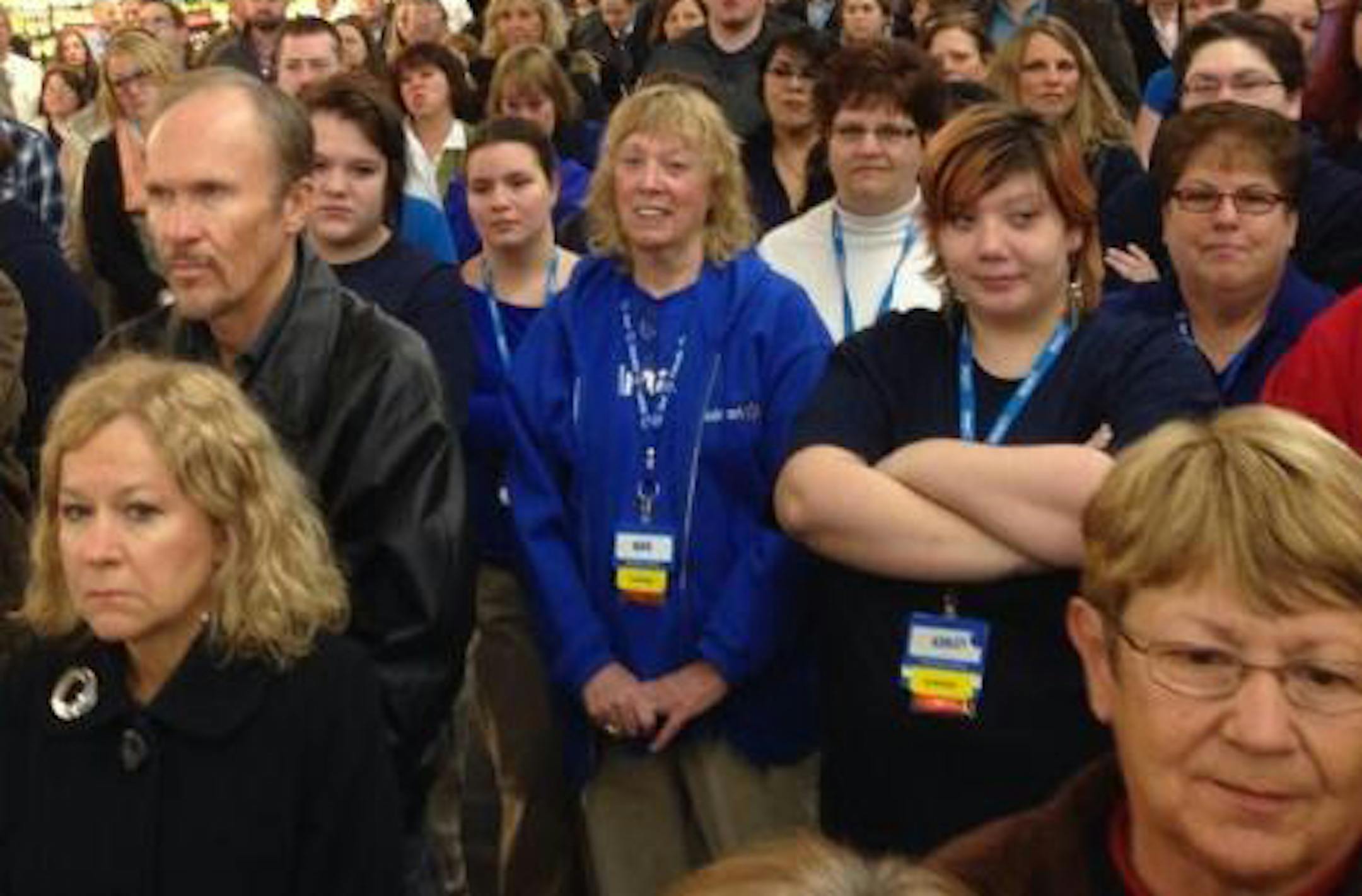 Wal-Mart opens at site of drive-in theater
Cottage Grove.