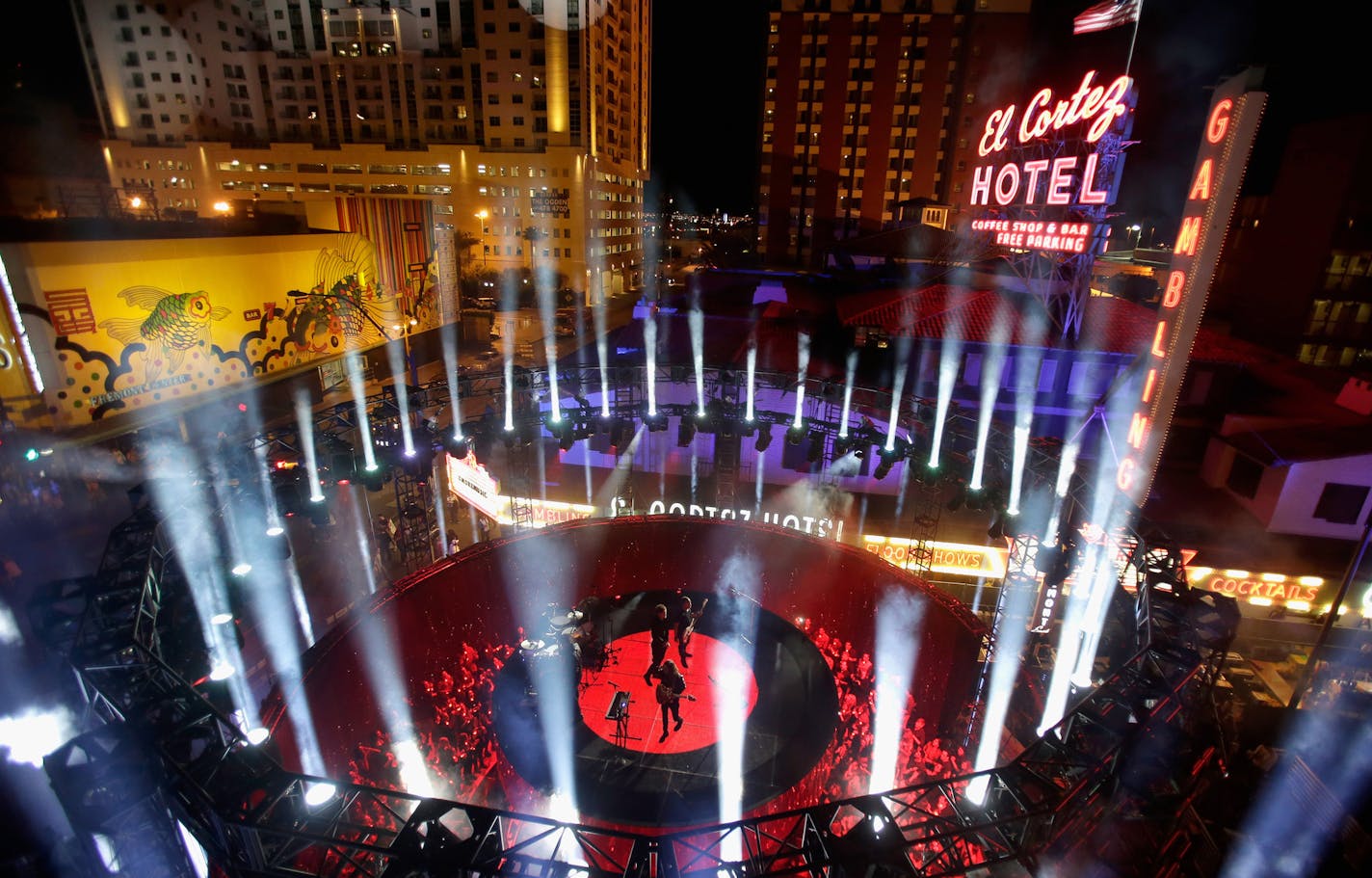 LAS VEGAS, NV - FEBRUARY 08: Imagine Dragons performs live for a Target commercial during music's biggest night on CBS on February 8, 2015 in Las Vegas, Nevada. (Photo by Isaac Brekken/Getty Images for Target) ORG XMIT: 536576435