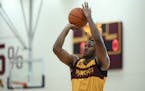 Gophers forward Eric Curry (24) attempted a basket during practice Tuesday. ] Aaron Lavinsky &#x2022; aaron.lavinsky@startribune.com The Gophers men's