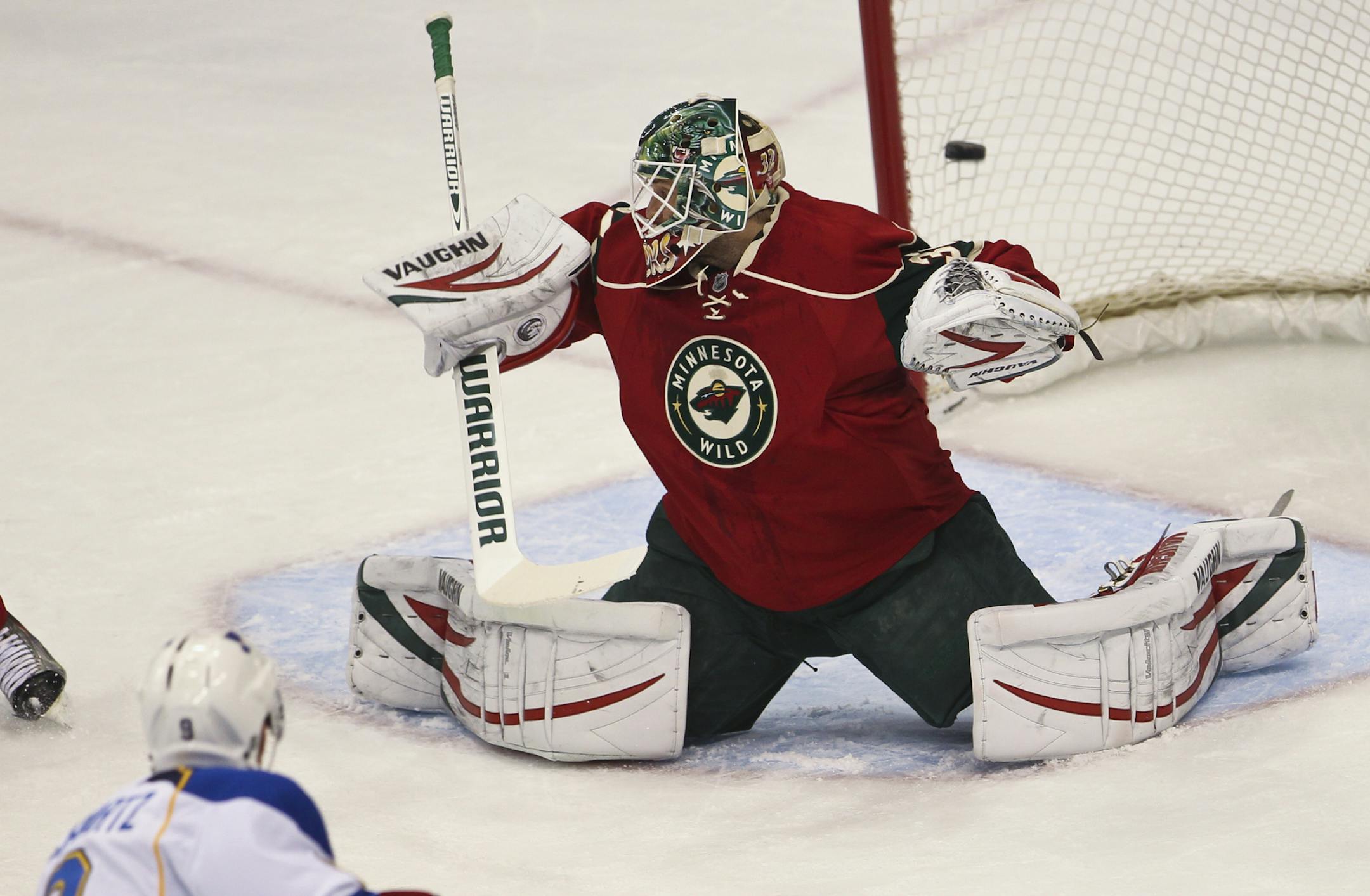 The puck flew over the shoulder of Wild goalie Niklas Backstrom for a St. Louis goal in the first period of a Minnesota Wild verses St. Louis Blues NHL hockey game on Monday, April 1, 2013, at the Xcel Energy Center in St. Paul, Minn.] (RENEE JONES SCHNEIDER * reneejones@startribune.com)