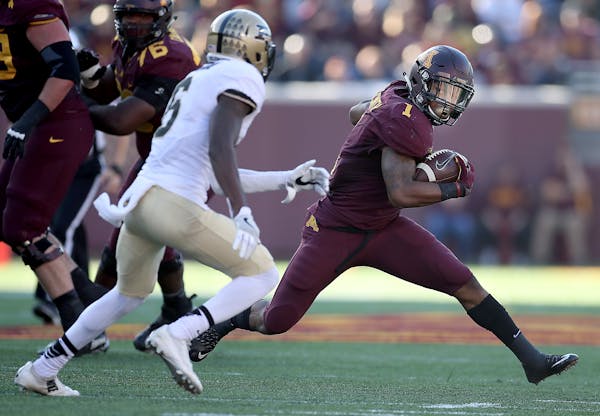 Gophers sophomore running back Rodney Smith received the Bronko Nagurski Award as the team's most valuable player Sunday at the team's annual banquet.