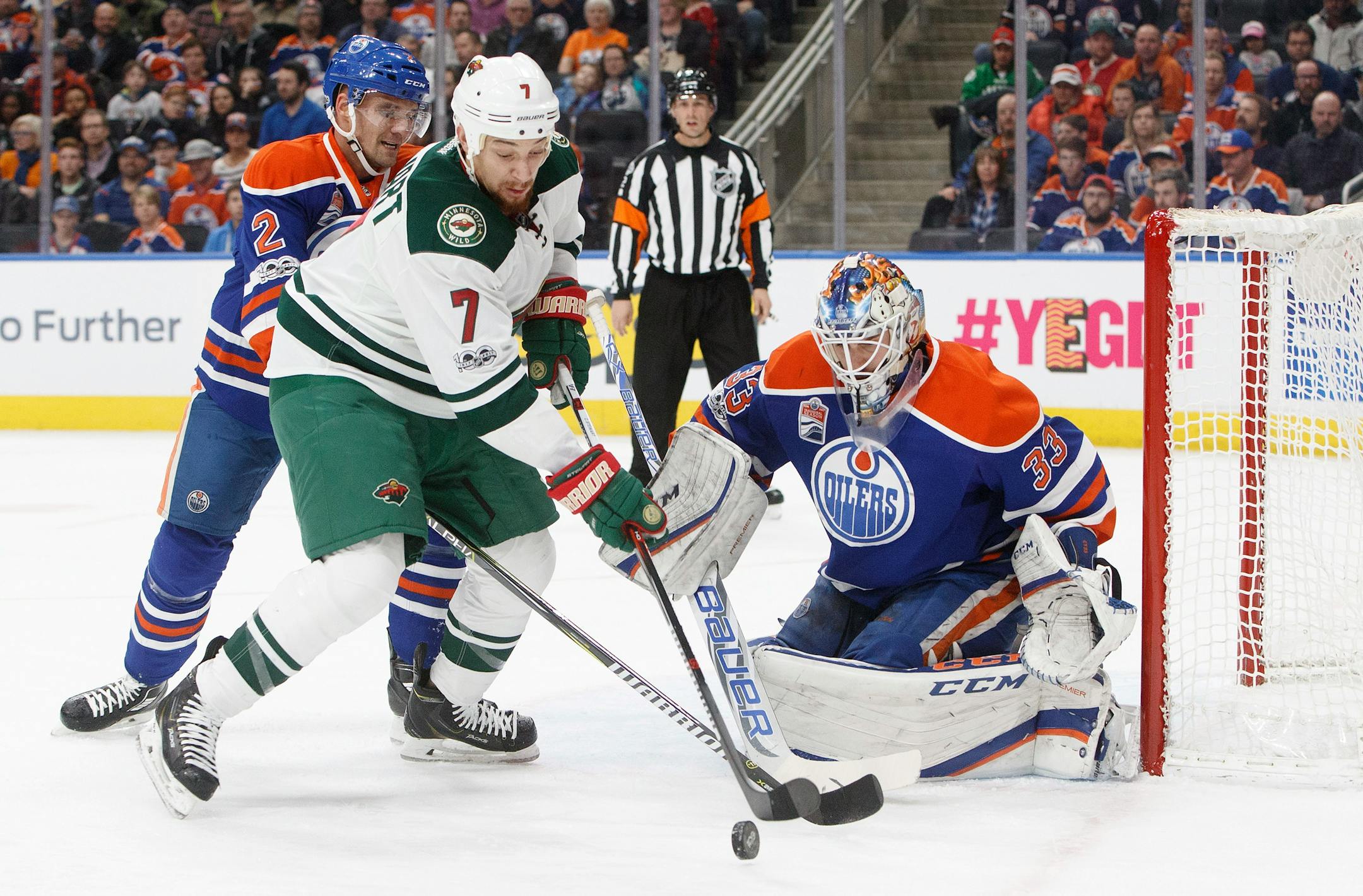 Minnesota Wild right wing Chris Stewart (7).