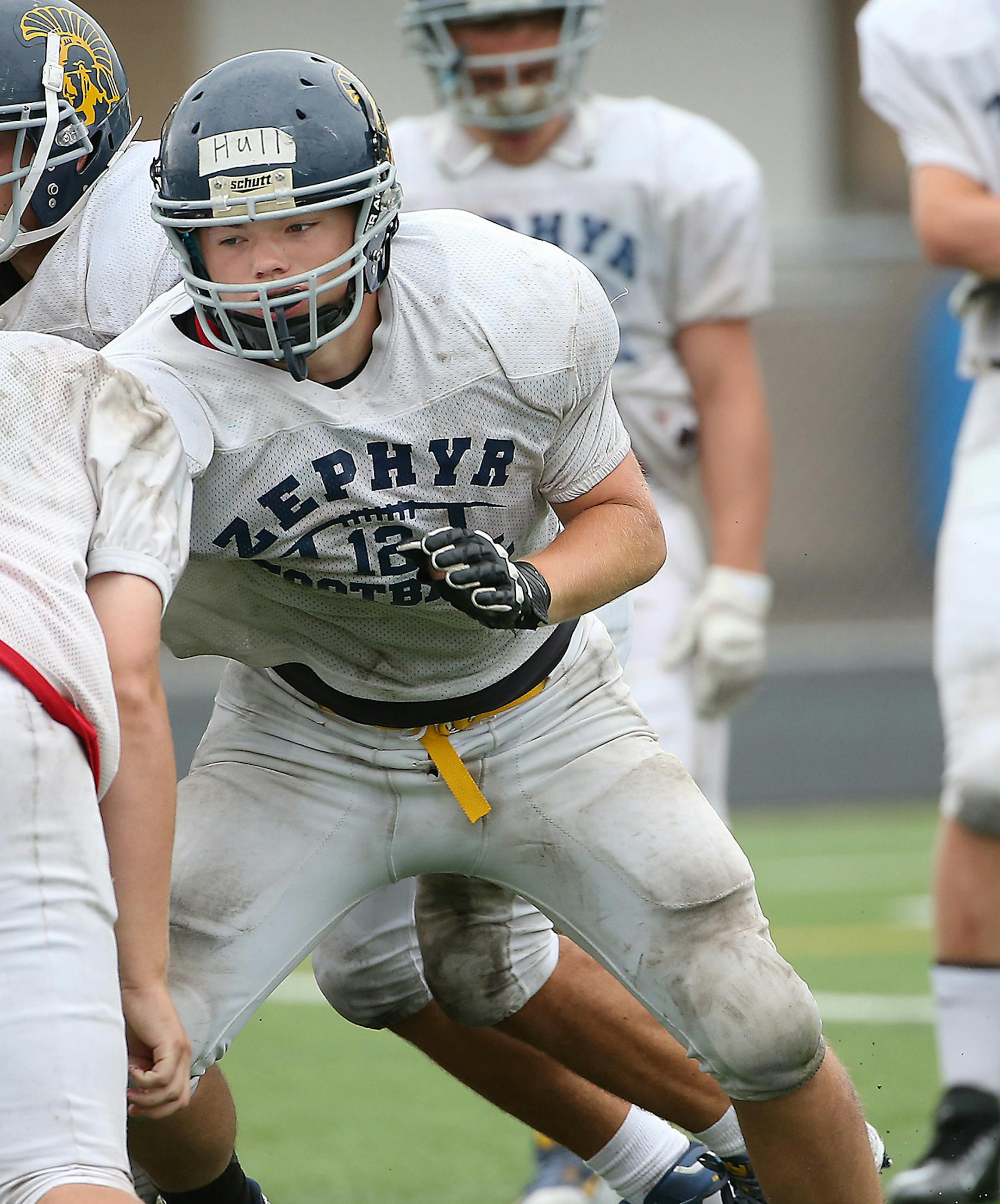 Mahtomedi's Brandon Hull ran through defensive drills during practice, Tuesday, Augsut 18, 2015 in Mahtomedi, MN. ] (ELIZABETH FLORES/STAR TRIBUNE) ELIZABETH FLORES • eflores@startribune.com
