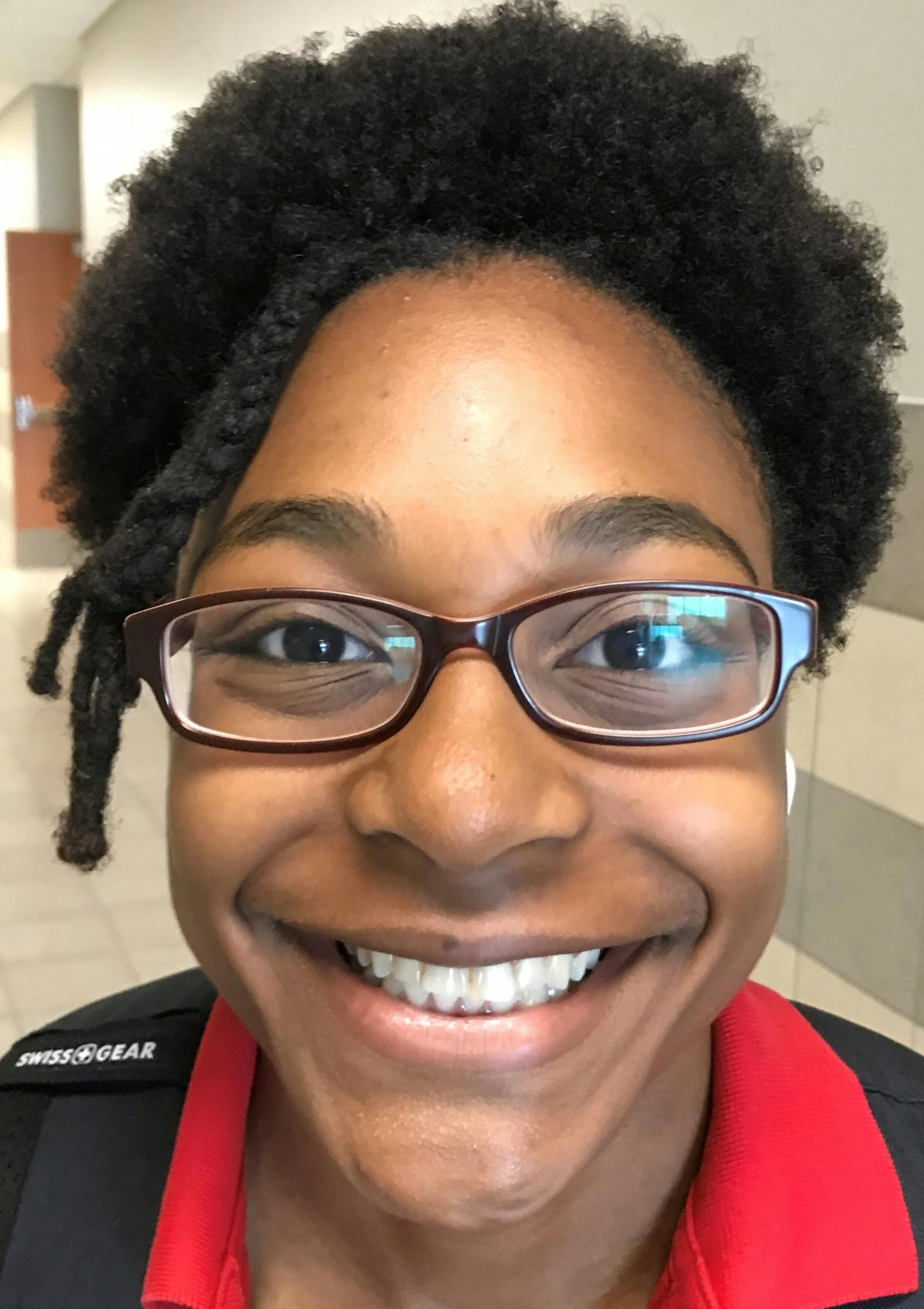 Nyeaee Robins. Farmington track and field, jr., 2018-19