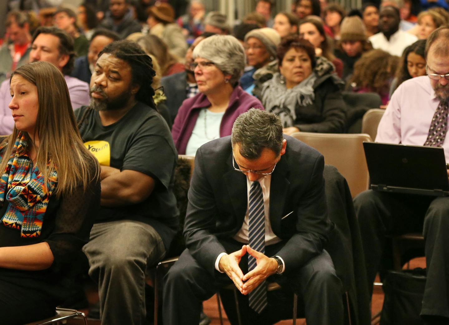 Dr. Sergio Paez dropped his head after the Minneapolis School Board members voted to tenanted contracts talks with him to be the next Minneapolis Public Schools superintendent Tuesday January 12, 2016 in Minneapolis, MN. ] The Minneapolis school board will decide the fate of Sergio Paez, the man they selected to the lead the district. Jerry Holt/Jerry.Holt@Startribune.com