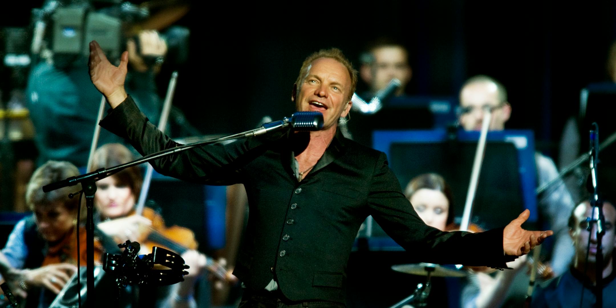 Sting in concert with the Royal Philharmonic Orchestra.