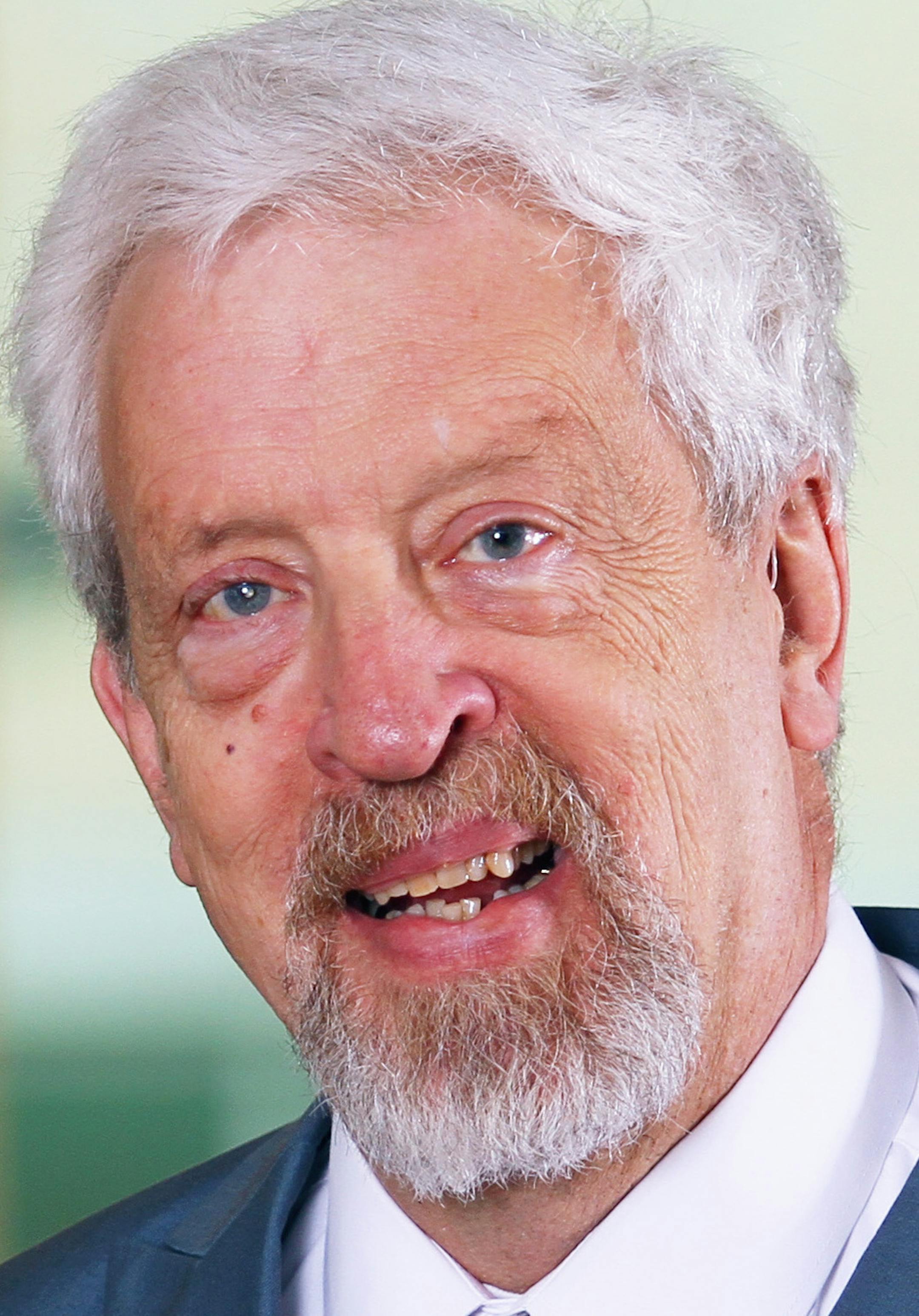 Lorman Lundsten of the University of St. Thomas