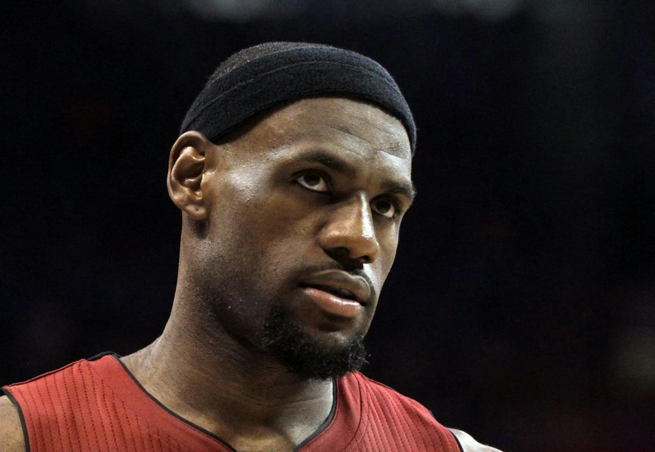 Former Wolves coach Flip Saunders said Miami Heat small forward LeBron James is the most versatile player in the NBA.