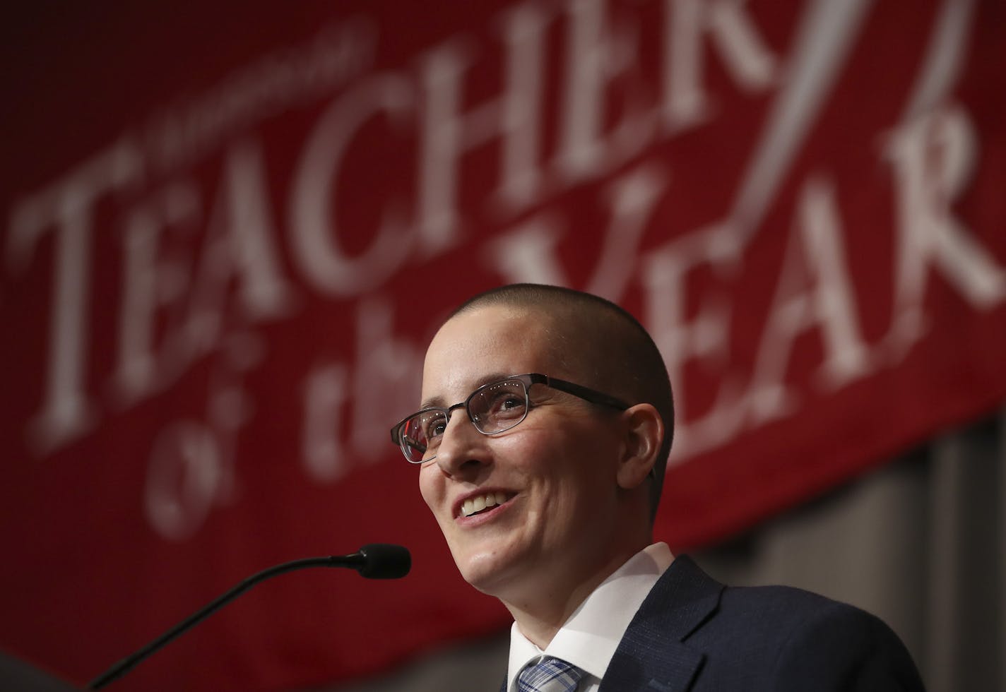 Kelly D.Holstine, an English teacher at Tokata Learning Center, an alternative high school in Shakopee, was named the 2018 Minnesota's Teacher of the Year by Education Minnesota. ] JEFF WHEELER &#xef; jeff.wheeler@startribune.com Kelly D.Holstine, an English teacher at Tokata Learning Center, an alternative high school in Shakopee, was named the 2018 Minnesota's Teacher of the Year by Education Minnesota during a luncheon Sunday afternoon, May 6, 2018 at the Radisson Blu at the Mall of America i