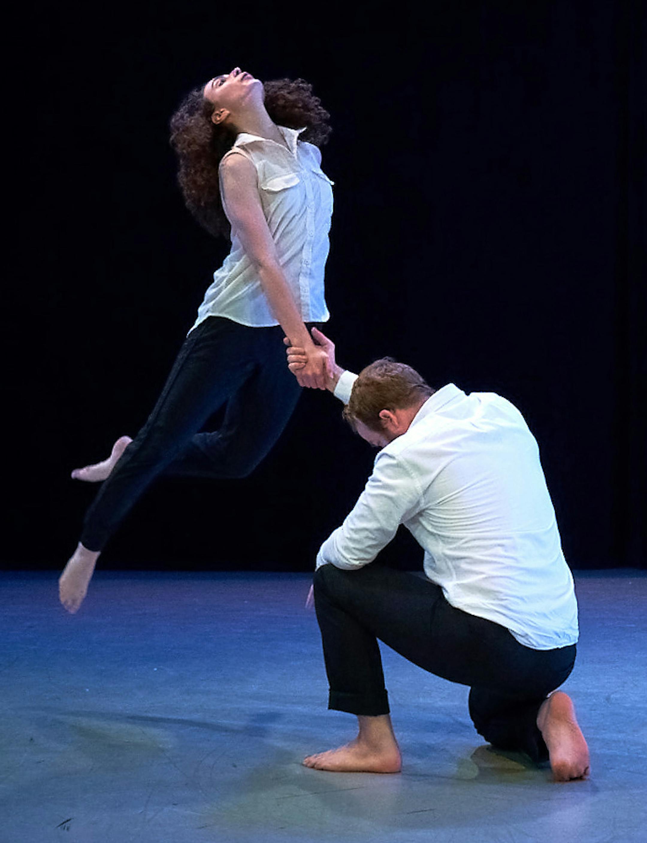 Armour Photography
Dancers Tori Casagranda and Joe Crook in "Hold My Hand" by Arena Dances.
