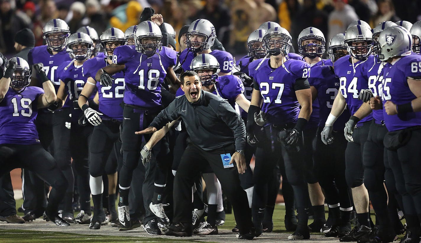 St. Thomas head coach Glenn Caruso and the rest of the football team celebrated on the sideline as the clock ran out during the 2012 Division III playoffs.