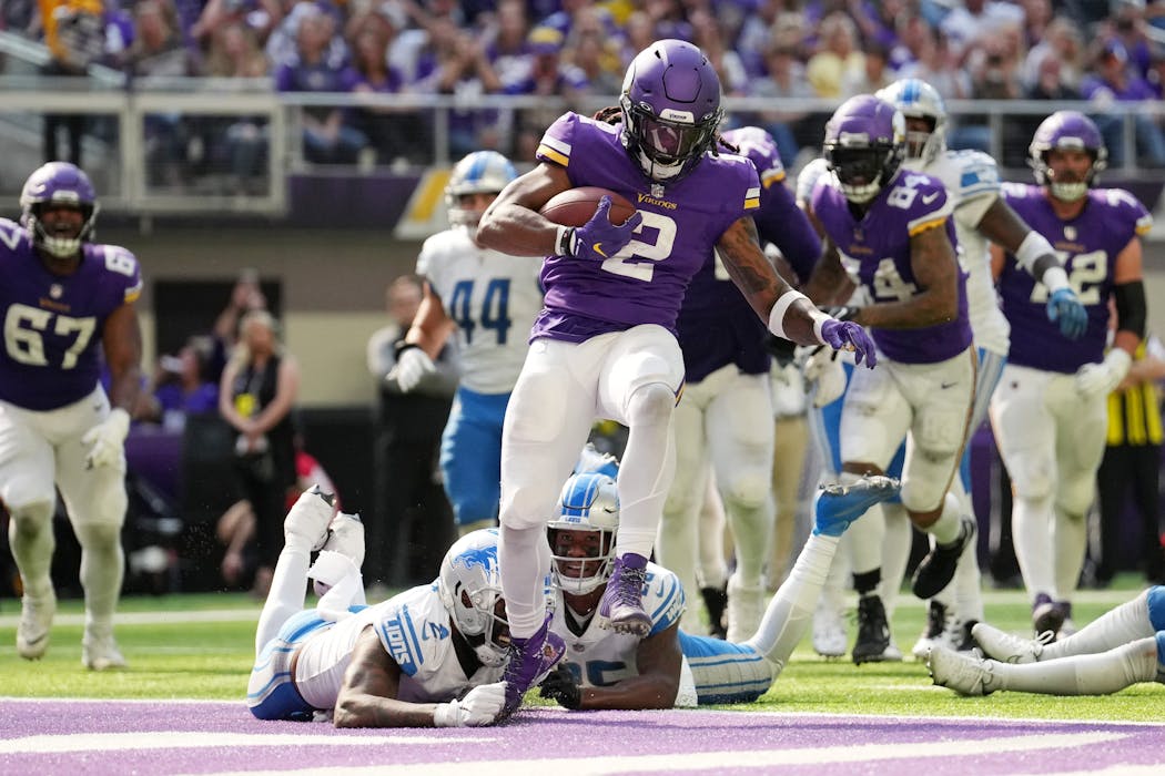 Vikings running back Alexander Mattison scored a 6-yard touchdown in the fourth quarter Sunday against the Lions.