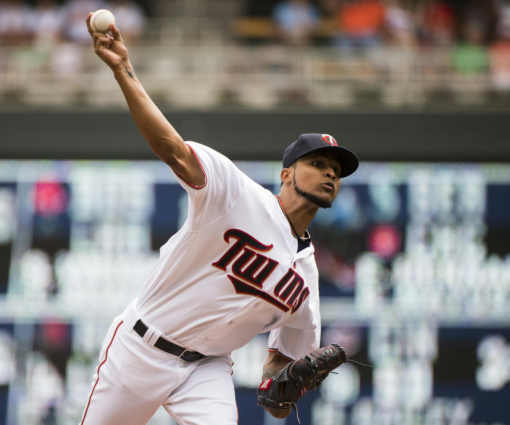 Minnesota Twins starting pitcher Ervin Santana (54) pitched in the first inning at Target Field on Sunday. ] Isaac Hale ï isaac.hale@startribune.com The Minnesota Twins played the Chicago White Sox at Target Field in Minneapolis, MN, on Sunday, July 31, 2016.