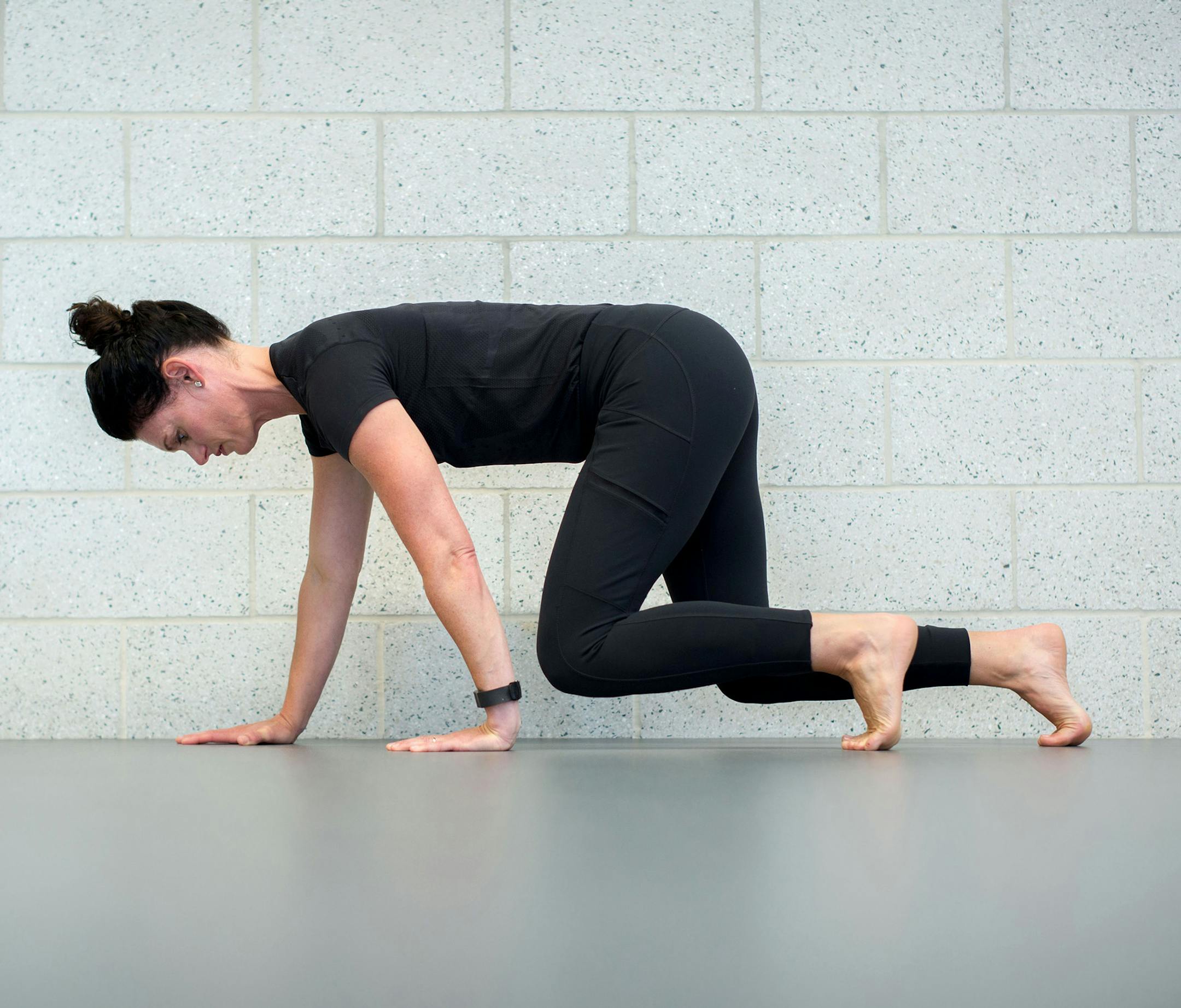 Crawling may seem silly and better left to children, but as a full body exercise, it's hard to beat. (Mayo Clinic) ORG XMIT: 1188312