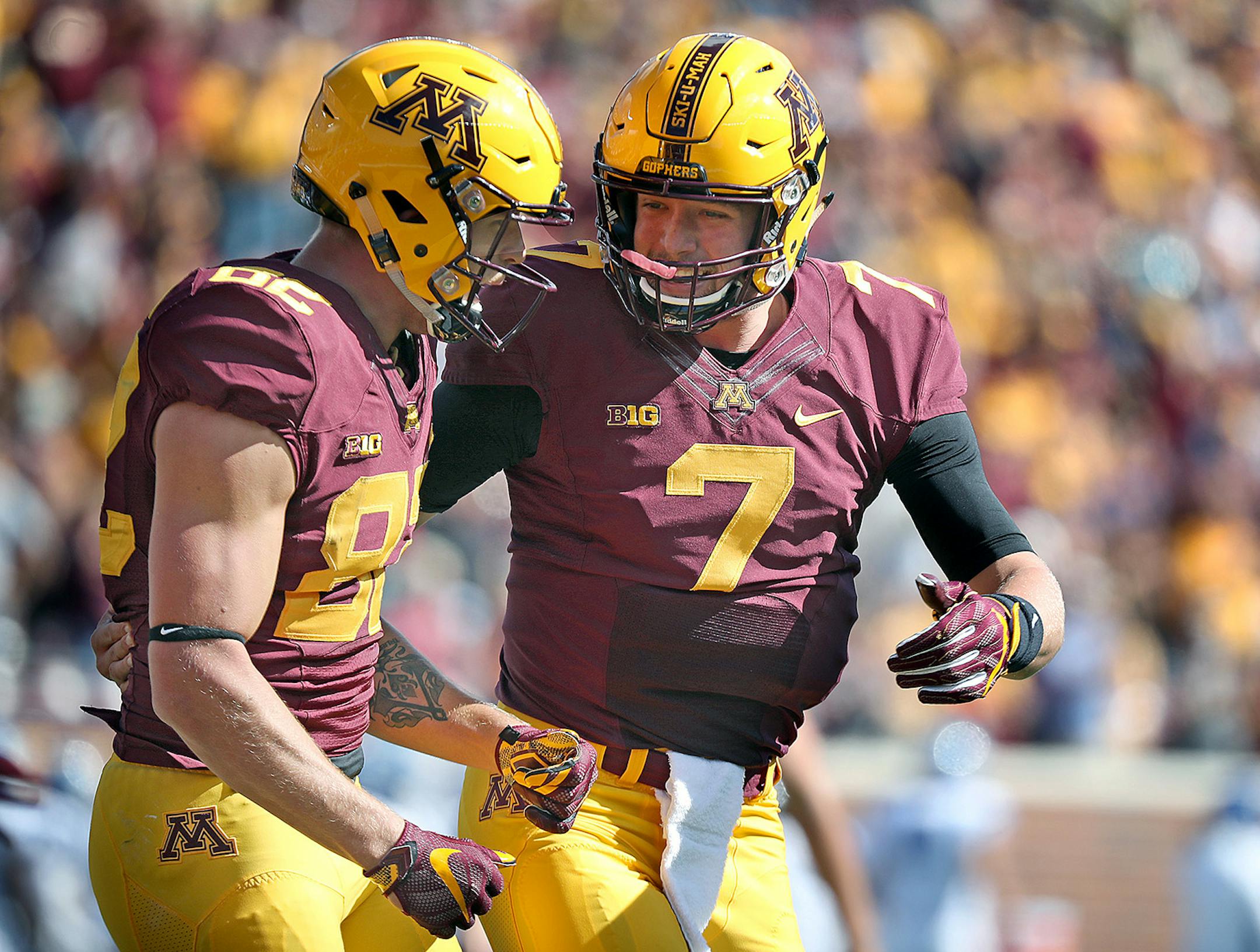 Minnesota Gophers quarterback Mitch Leidner, right, celebrated wide receiver Drew Wolitarsky's touchdown in the first quarter as the Gophers took on Indiana State at TCF Bank Stadium, Saturday, September 10, 2016 in Minneapolis, MN. ] (ELIZABETH FLORES/STAR TRIBUNE) ELIZABETH FLORES &#x2022; eflores@startribune.com