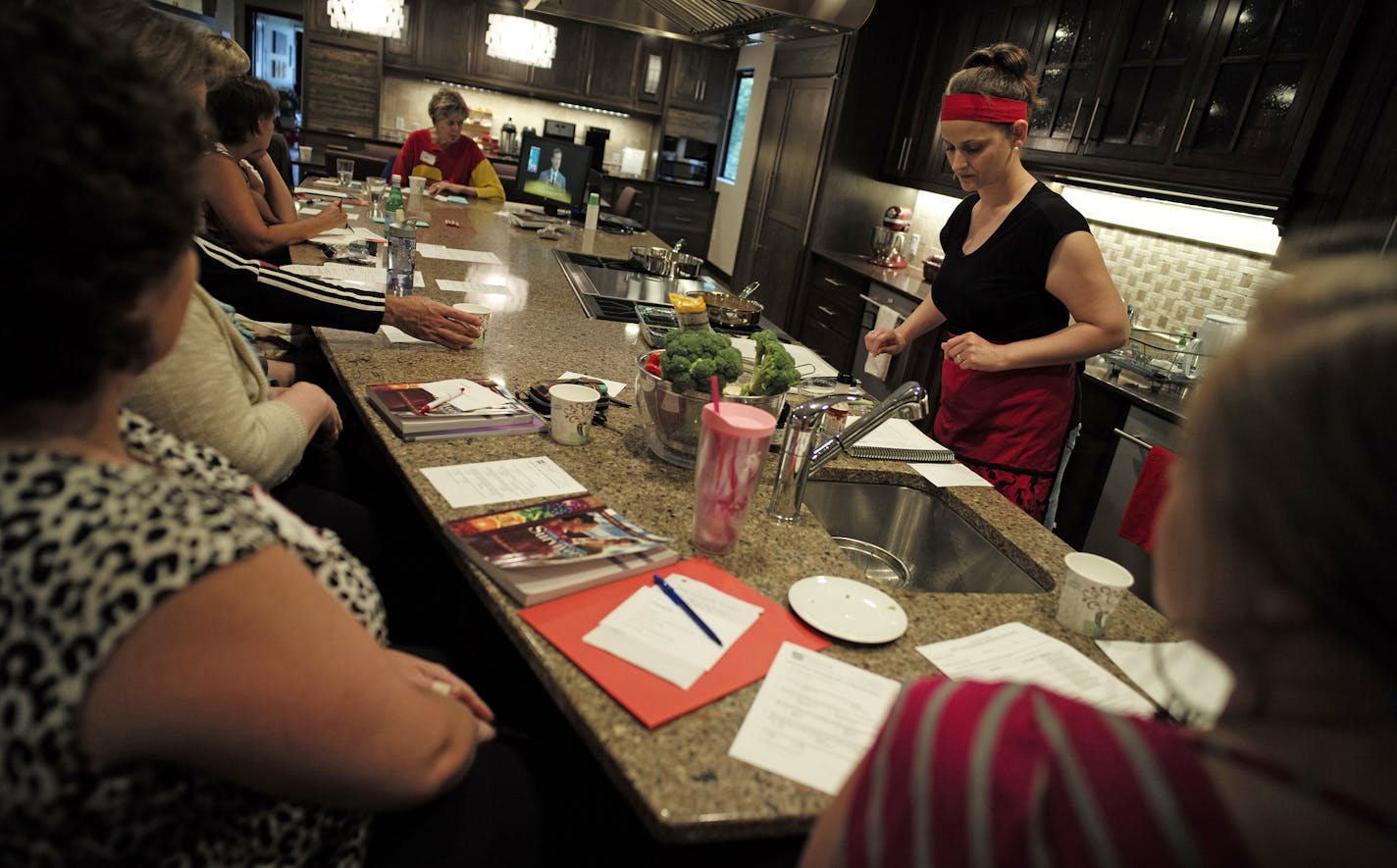 On July 10, 2014, at the Twin Cities Gilda's Club, chef Lisa Dahlmeier madea tempeh/ soba-buckwheat stir fry that was also fat by using water to cook the ingredients rather than the oil.] Richard Tsong-Taatarii/rtsong-taatarii@startribune.com