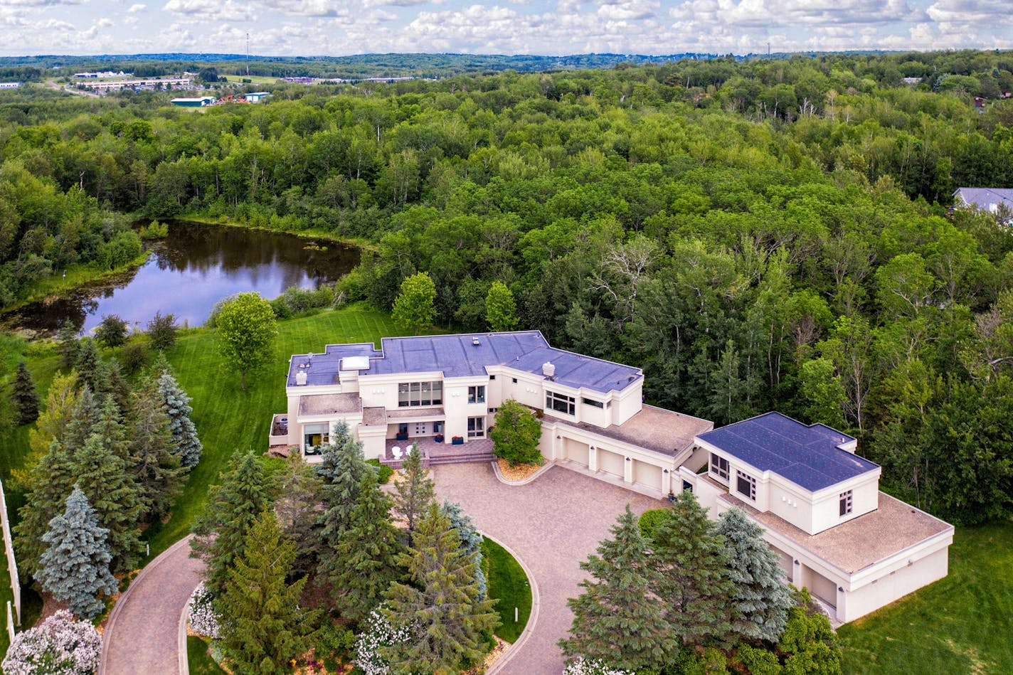 Dan Jandl/Duluth Visuals
Aerial view, home in Duluth