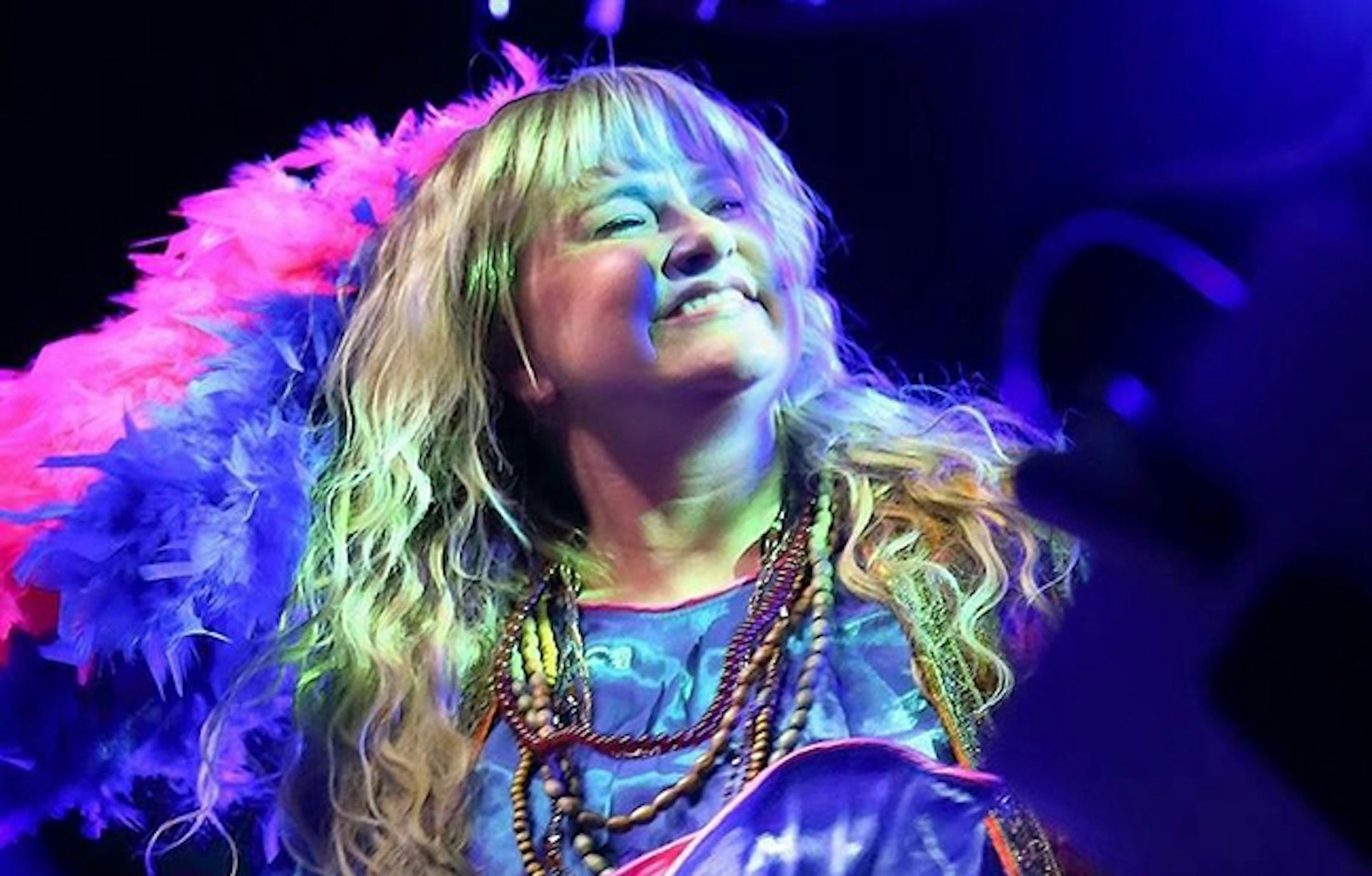 Jill Mikelson as Janis Joplin.