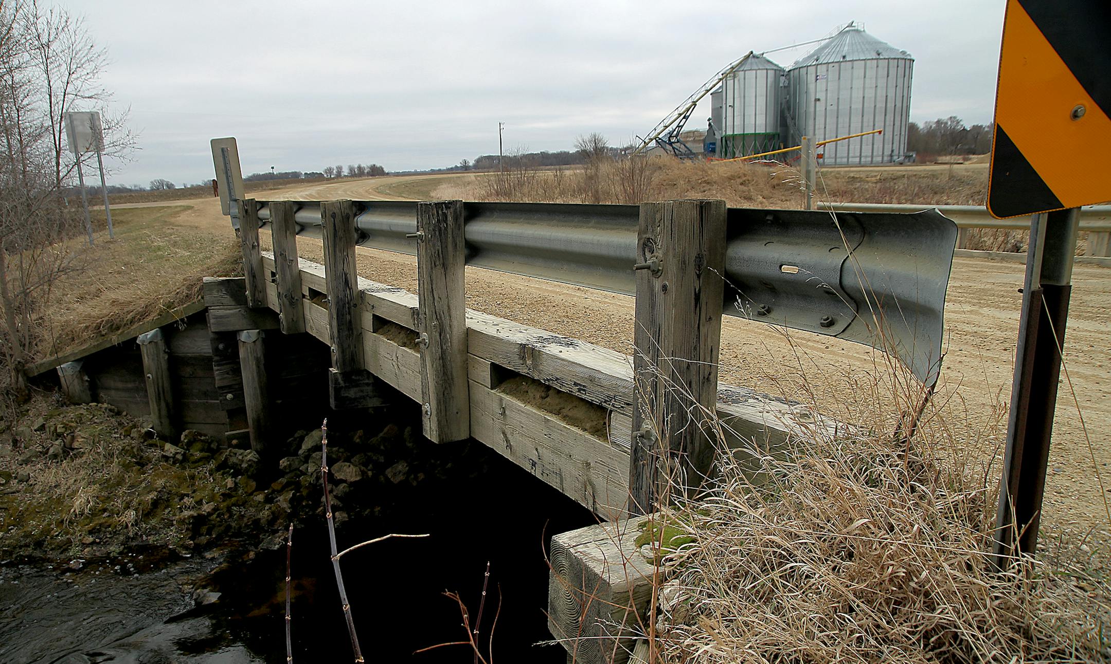 County Road 90, 2.2 miles west of CR 23, Dakota County, April 2, 2015