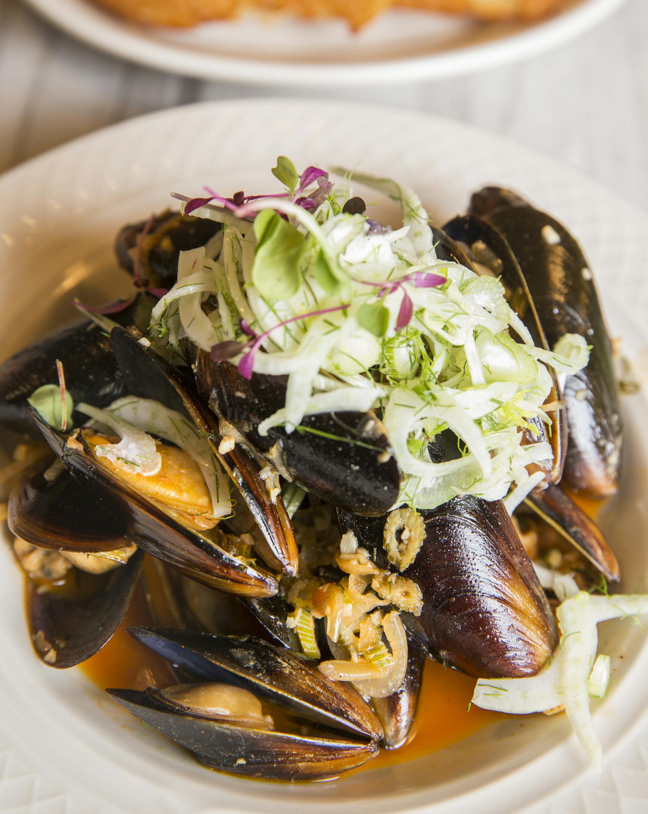 Mussels at Costa Blanca Bistro. ] (Leila Navidi/Star Tribune) leila.navidi@startribune.com BACKGROUND INFORMATION: Food review of Costa Blanca Bistro in Minneapolis on Thursday, October 13, 2016.