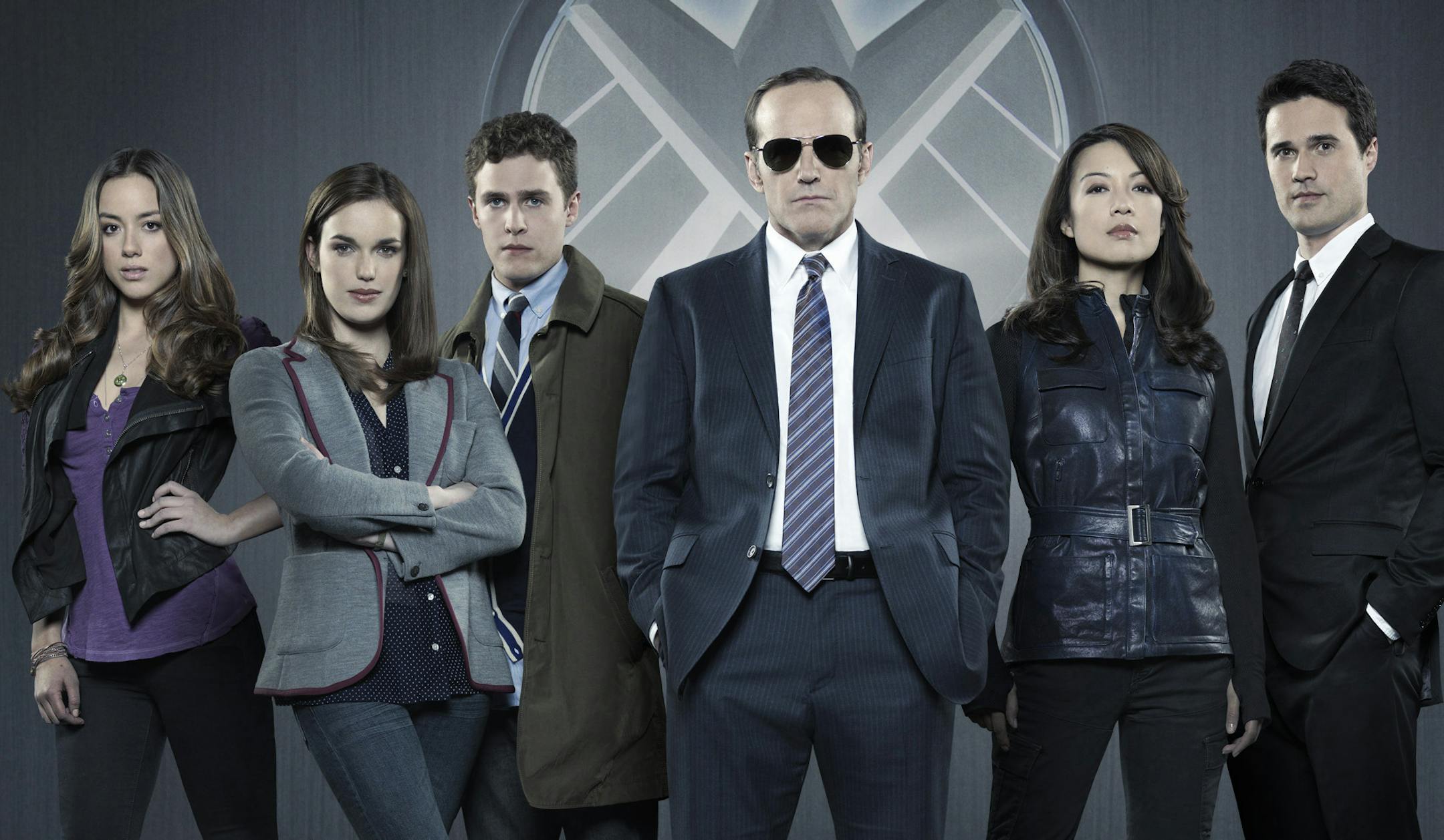 MARVEL'S AGENTS OF S.H.I.E.L.D. - "Marvel's Agents of S.H.I.E.L.D.," Marvel's first television series, is from executive producers Joss Whedon ("Marvel's The Avengers," "Buffy the Vampire Slayer"), Jed Whedon & Maurissa Tancharoen, who co-wrote the pilot ("Dollhouse," "Dr.Horrible's Sing-Along Blog"). Jeffrey Bell ("Angel," "Alias") and Jeph Loeb ("Smallville," "Lost," "Heroes") also serve as executive producers. "Marvel's Agents of S.H.I.E.L.D." is produced by ABC Studios and Marvel Television.