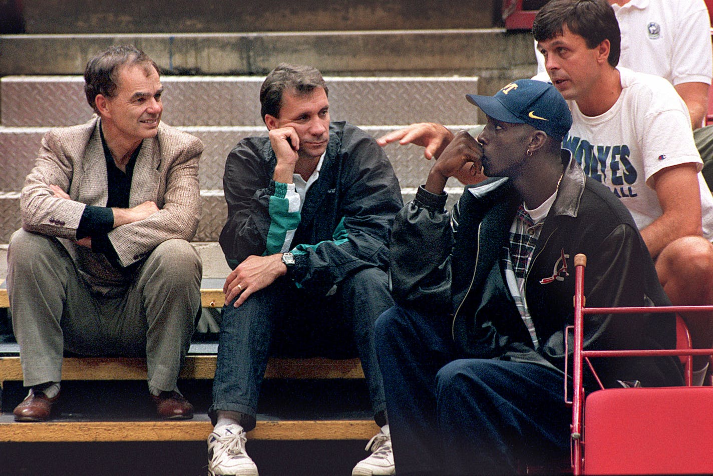 Flip Saunders talked shop with Timberwolves owner Glen Taylor, General Manager Kevin McHale and a 19-year-old Kevin Garnett in 1995.