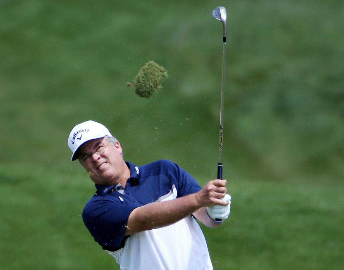 Kenny Perry hit a shot on the green at the seventh hole during final round actio of the 3M Championship at the TPC Twins Cities golf course August 2, 2015 in Blaine, MN. ] Jerry Holt/ Jerry.Holt@Startribune.com